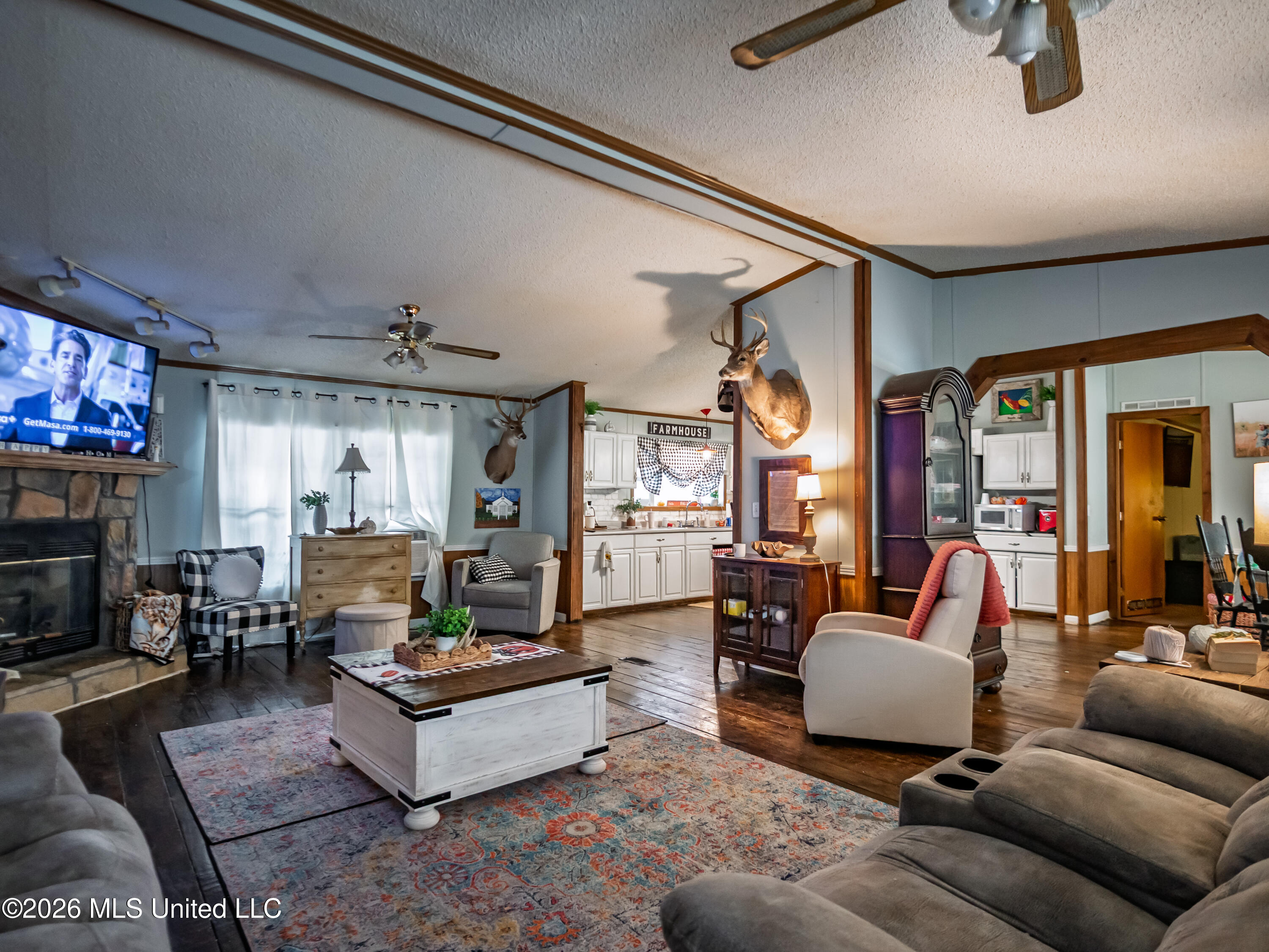 8208 Pope Crowder Road Property Photo 3