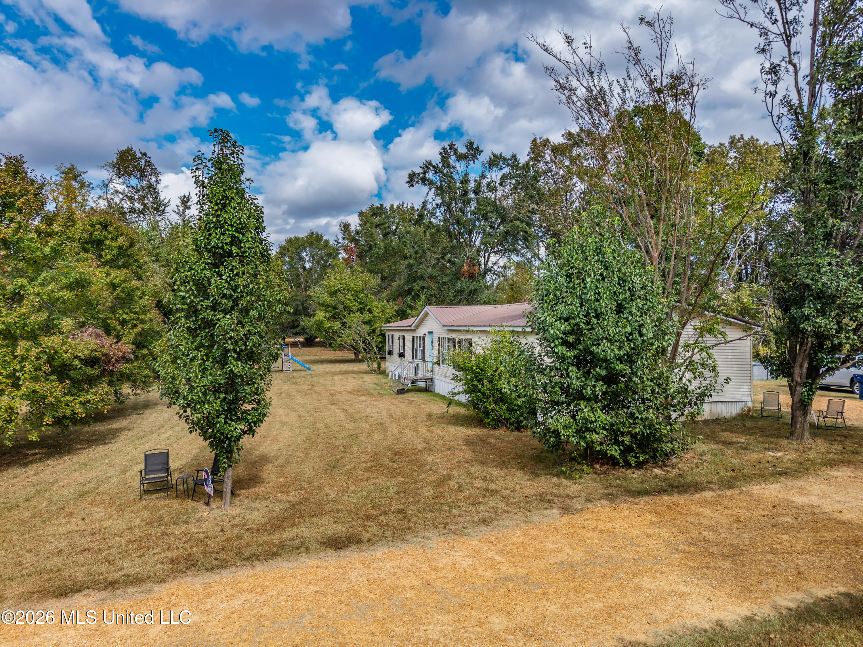 8208 Pope Crowder Road Property Photo 32