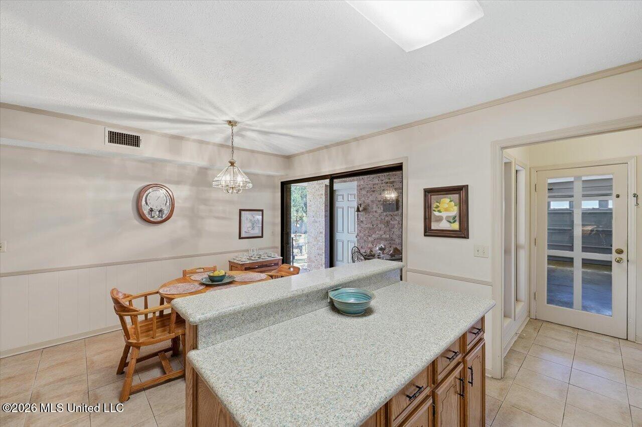 231 Kitchings Drive Property Photo 17