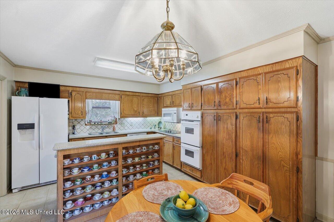 231 Kitchings Drive Property Photo 19