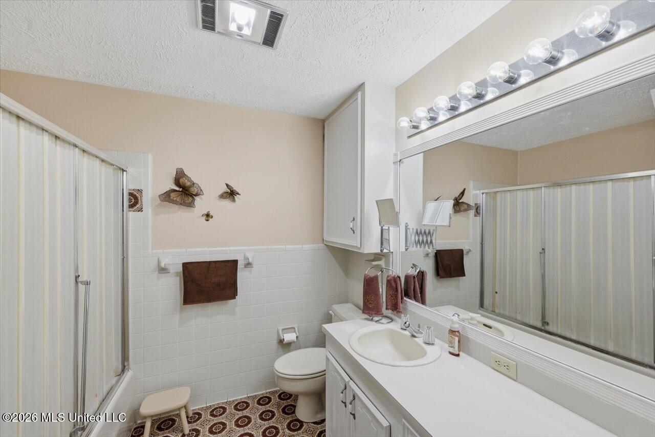 231 Kitchings Drive Property Photo 26