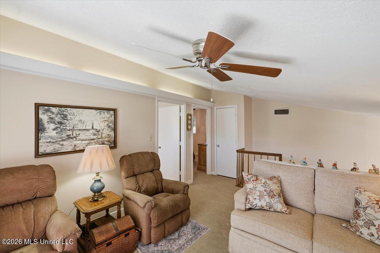 231 Kitchings Drive Property Photo 31