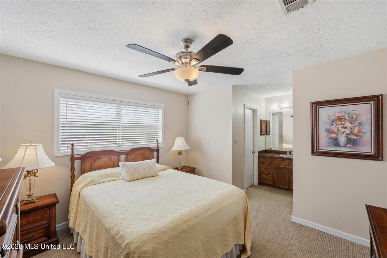 231 Kitchings Drive Property Photo 32