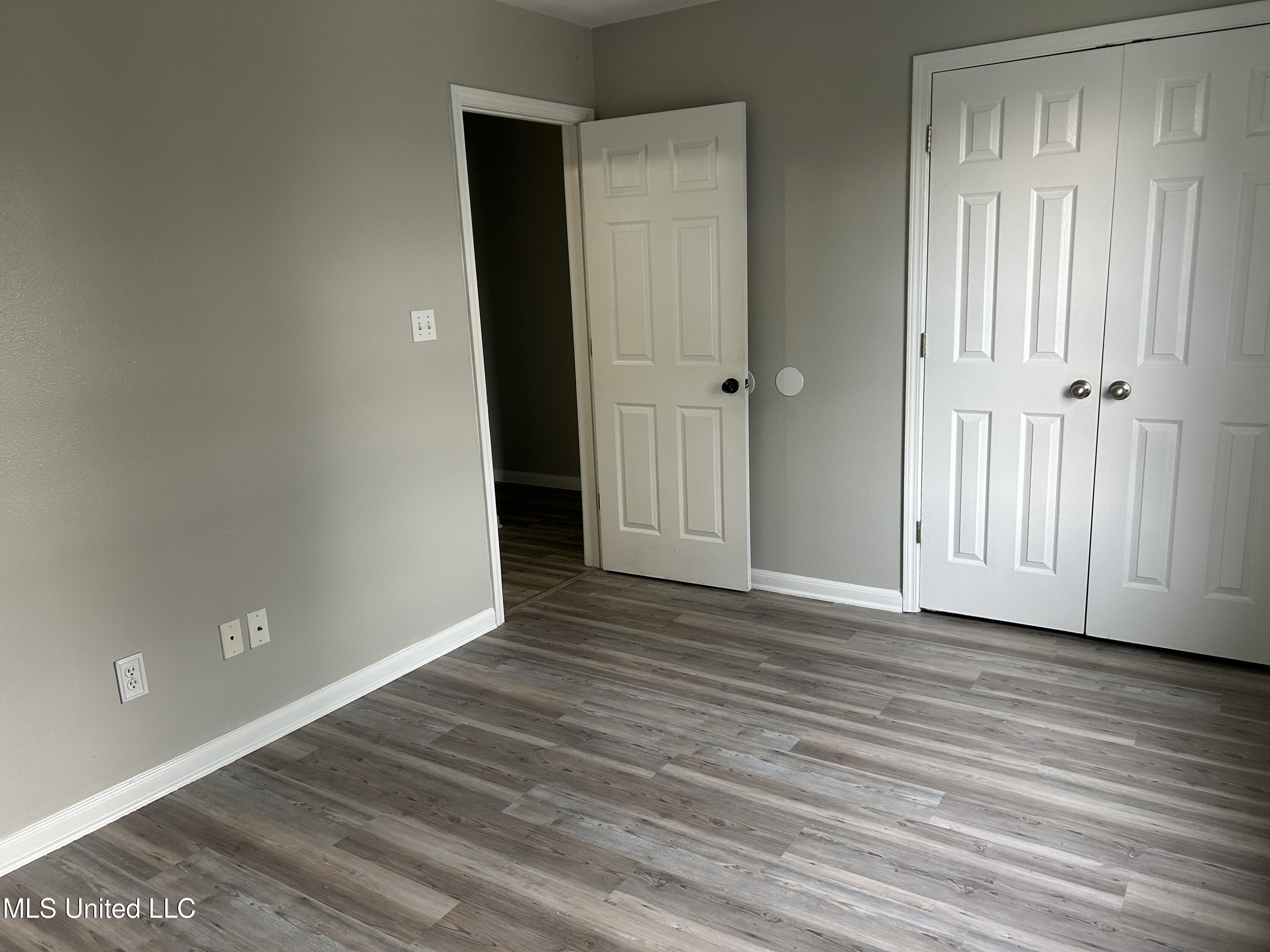 321 Lac Bleu Avenue Property Photo 15