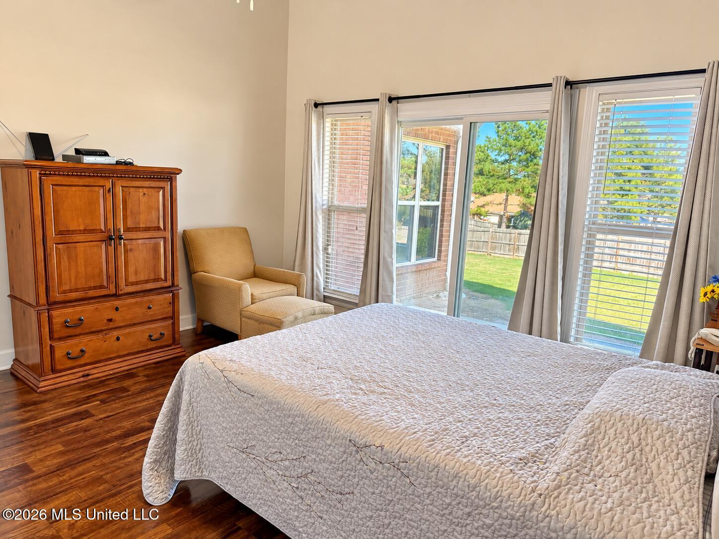 7220 E Golden Oaks Loop Drive Property Photo 24