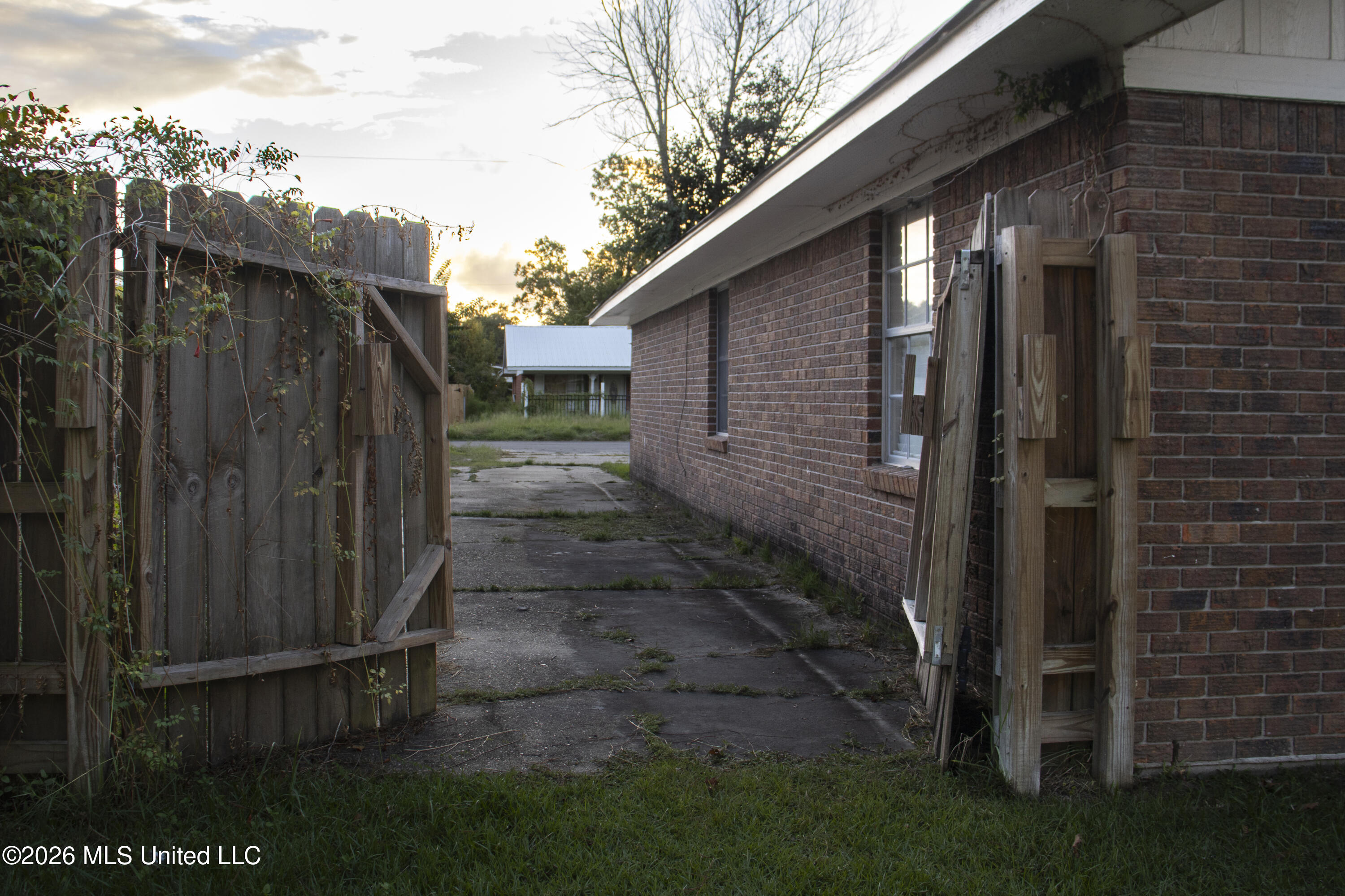 302 Ferguson Avenue Property Photo 25