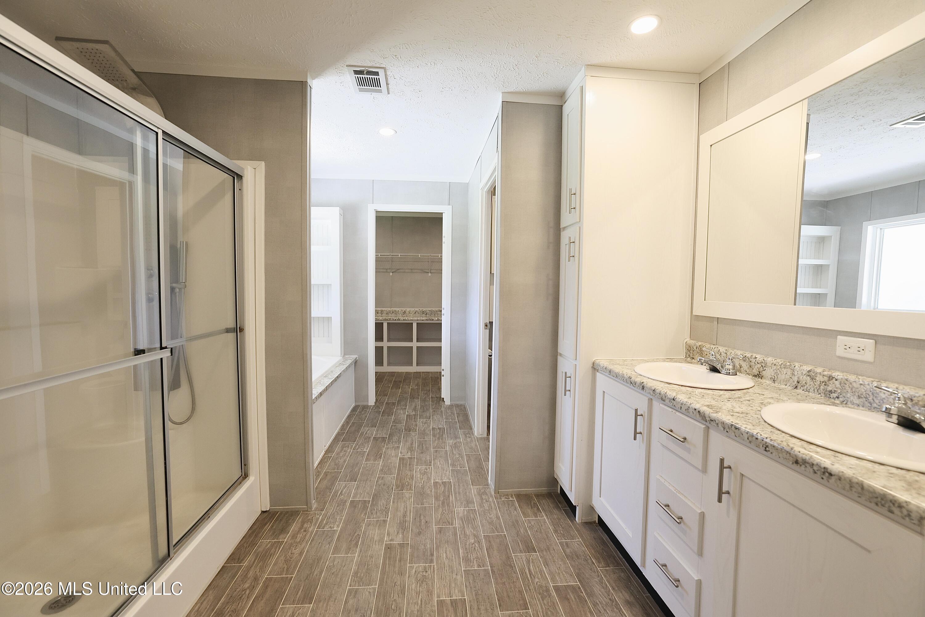 26870 Greenwell Springs Road Property Photo 20