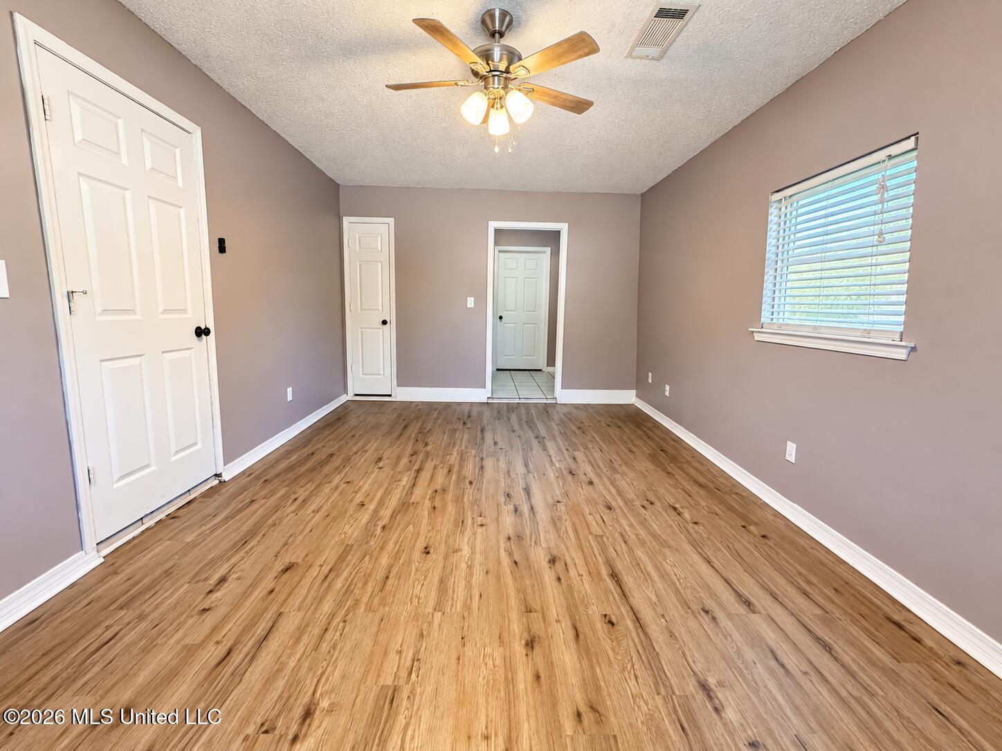 406 Woody Circle Property Photo 18