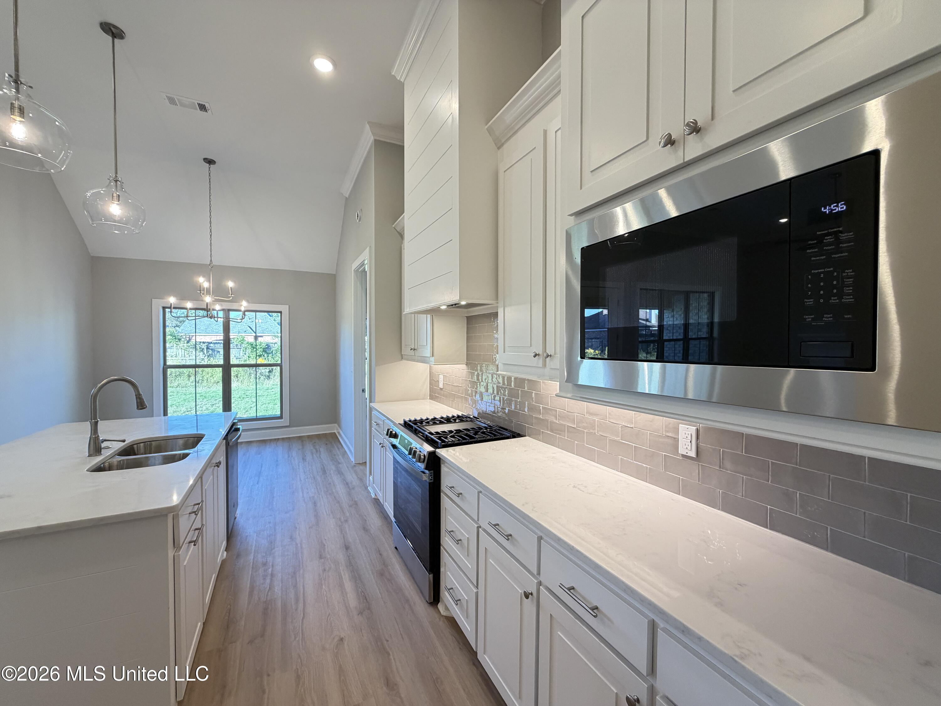 314 Brookfield Circle Property Photo 11