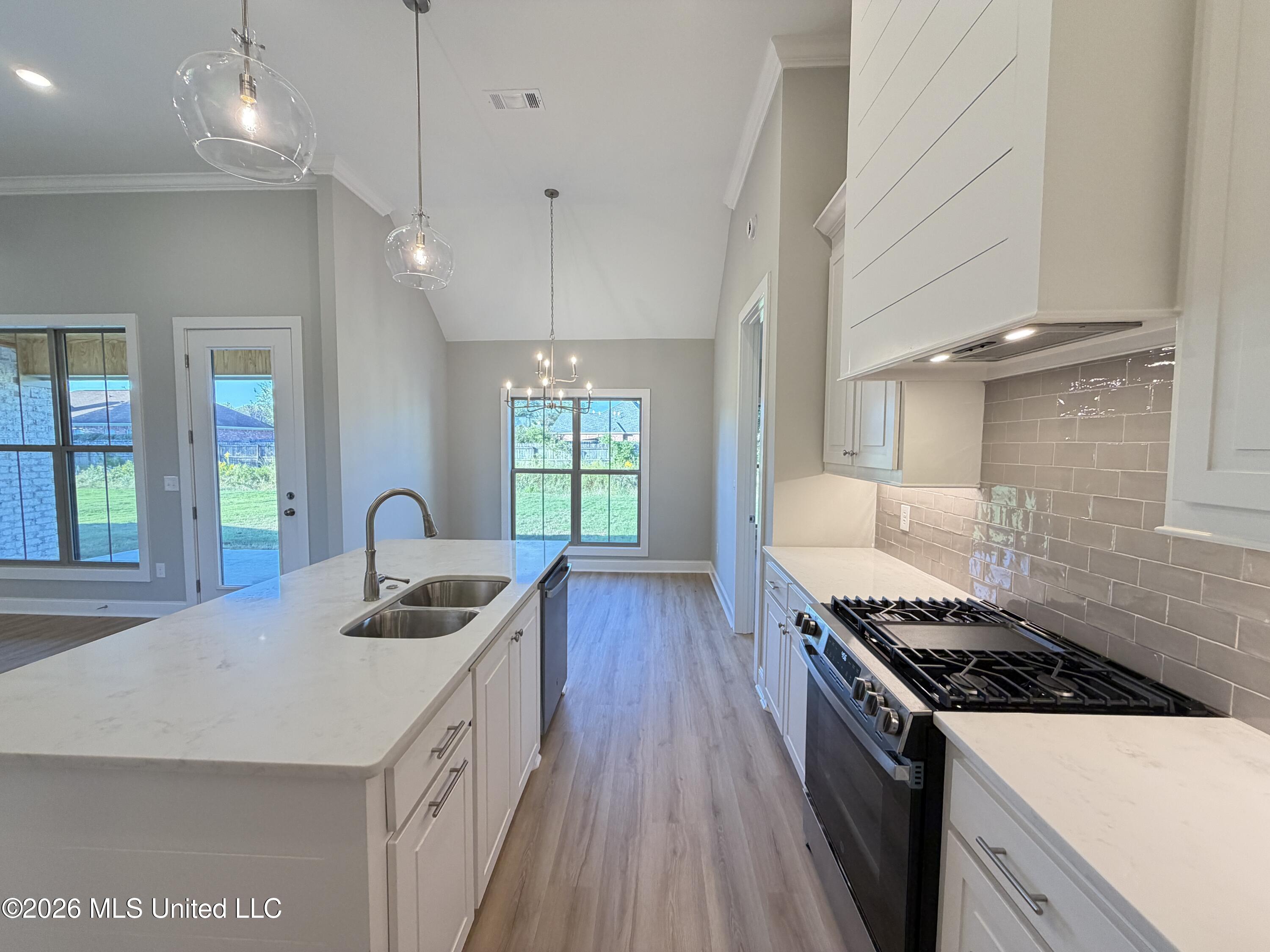 314 Brookfield Circle Property Photo 12