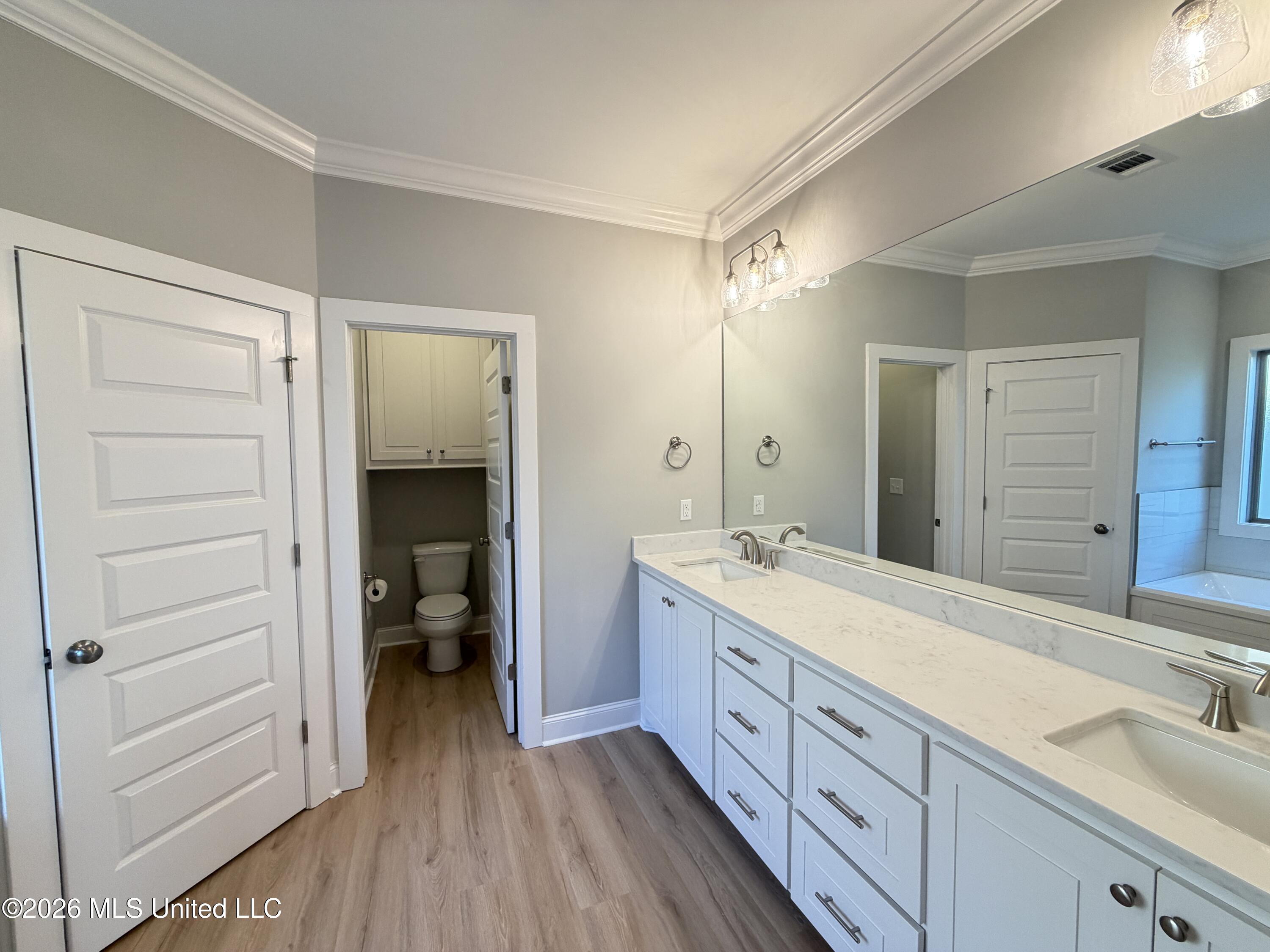 314 Brookfield Circle Property Photo 20