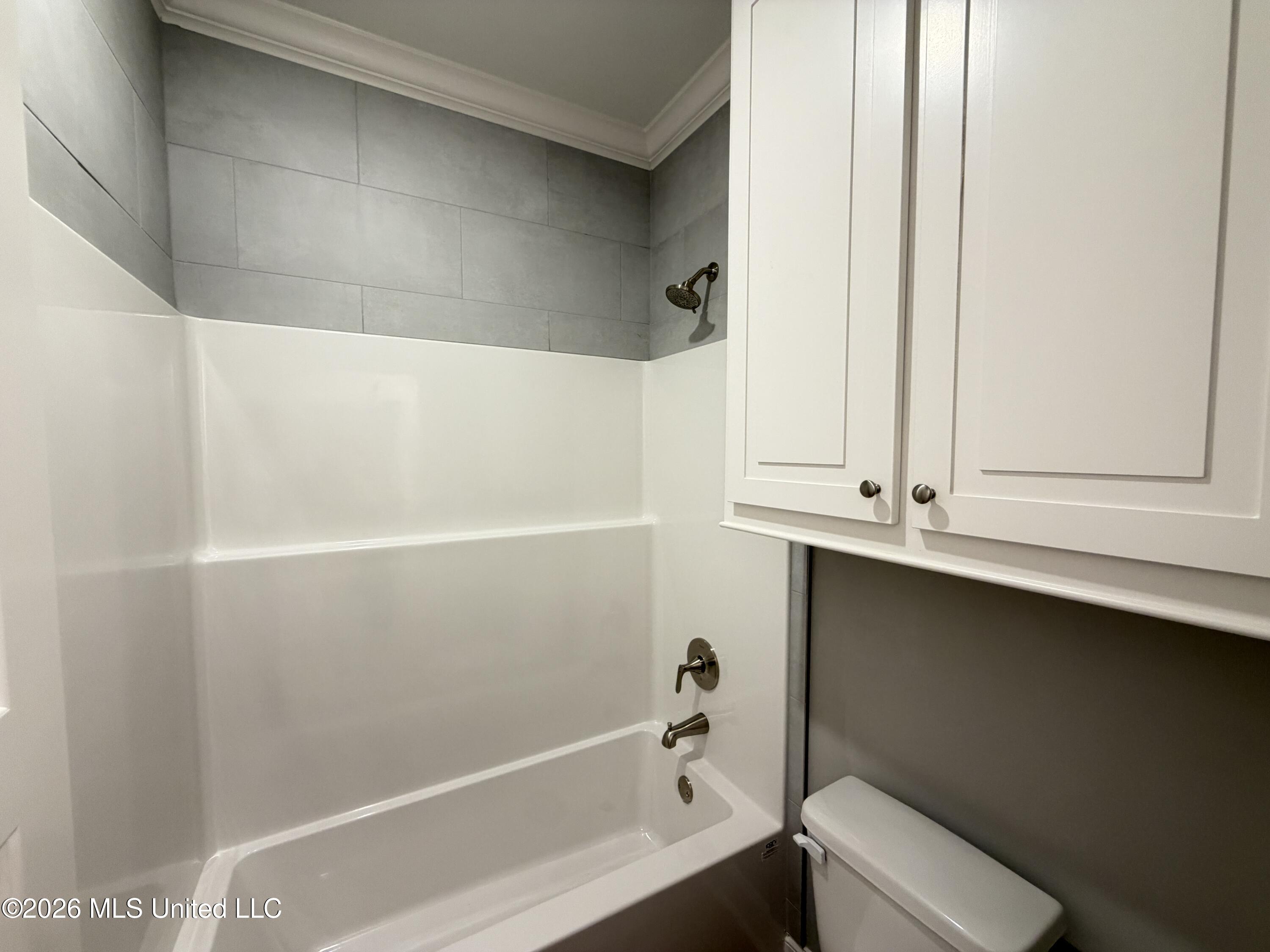 314 Brookfield Circle Property Photo 29