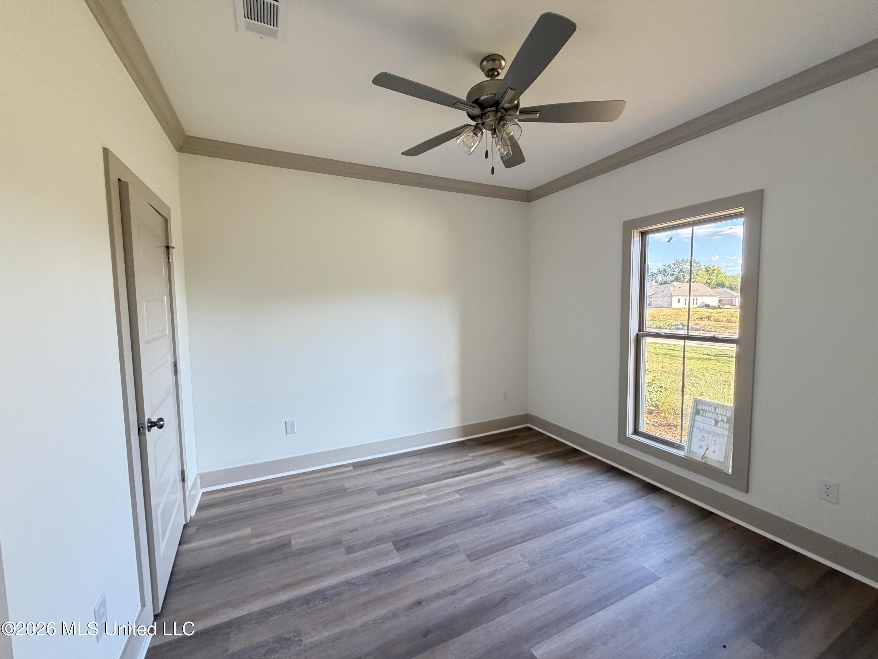 318 Brookfield Circle Property Photo 21
