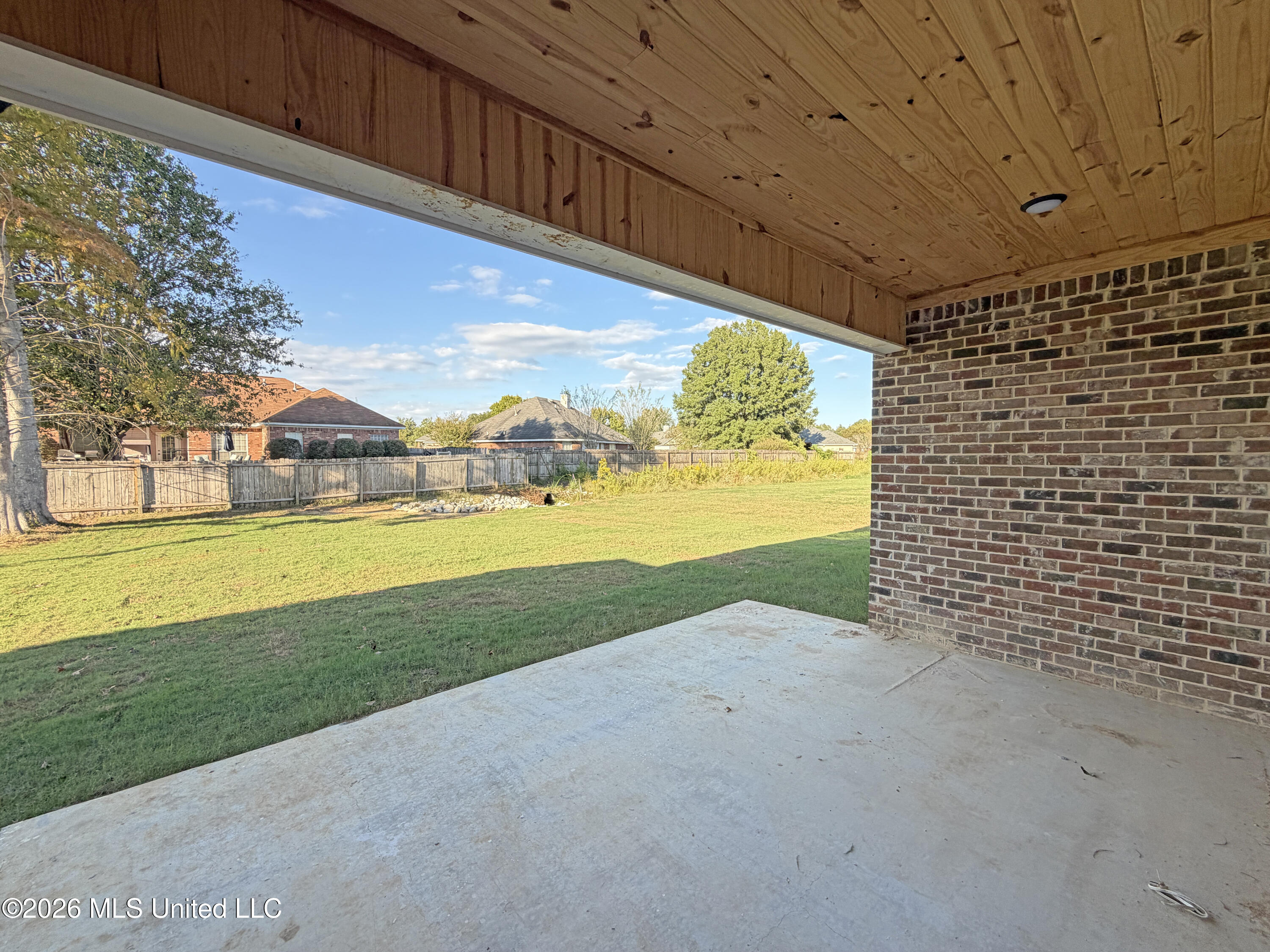 318 Brookfield Circle Property Photo 25