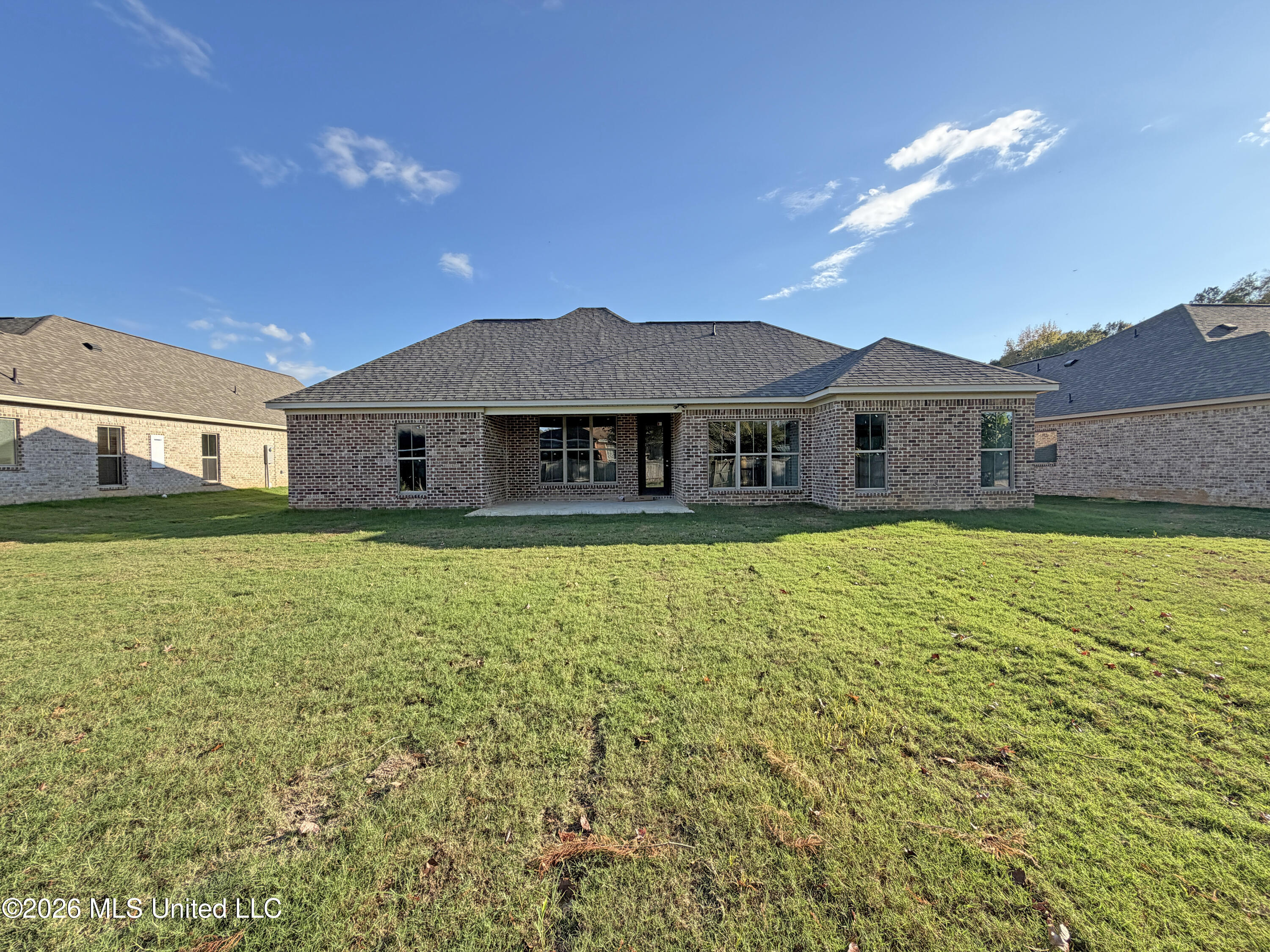 318 Brookfield Circle Property Photo 27