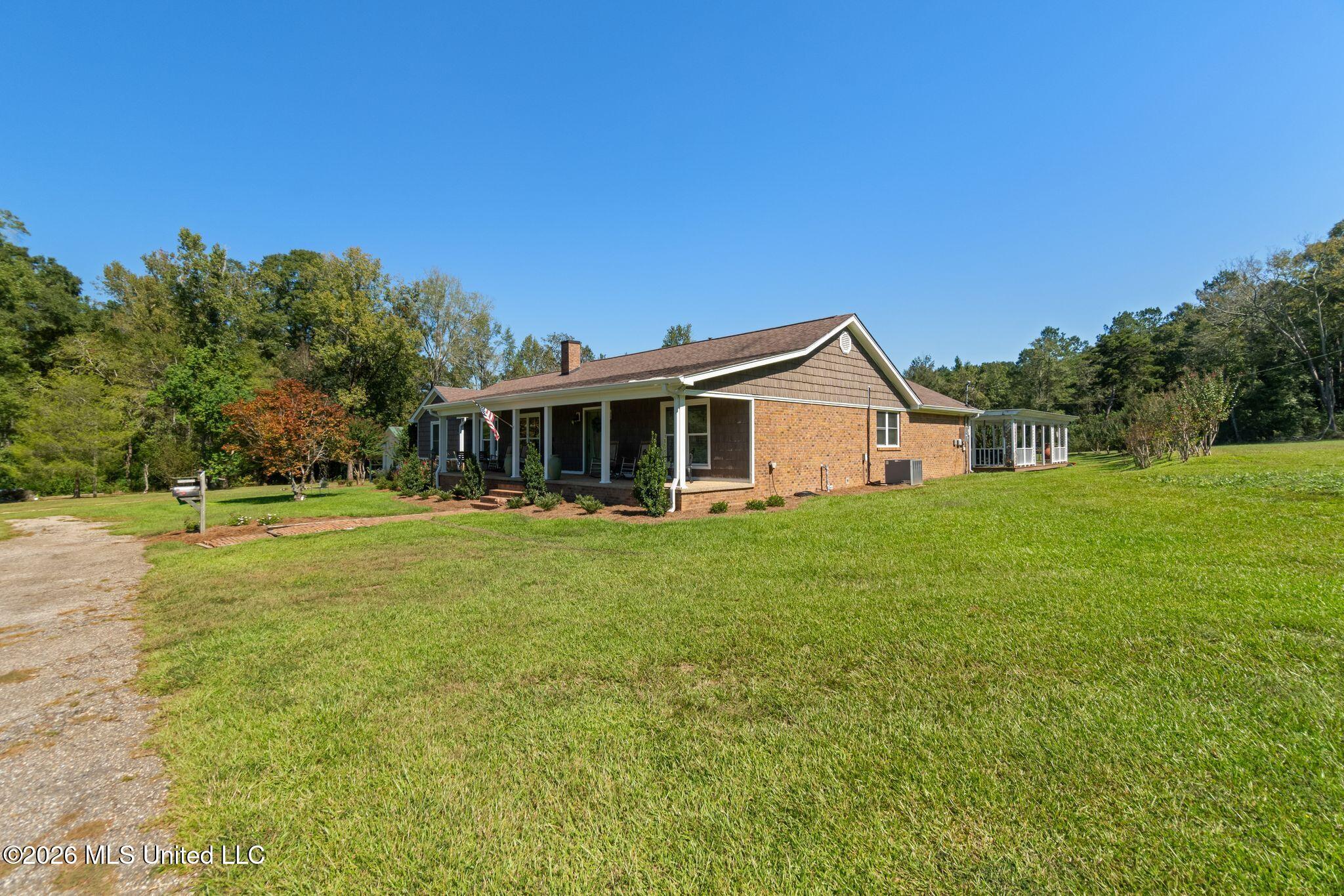46 Big View Drive Property Photo 4