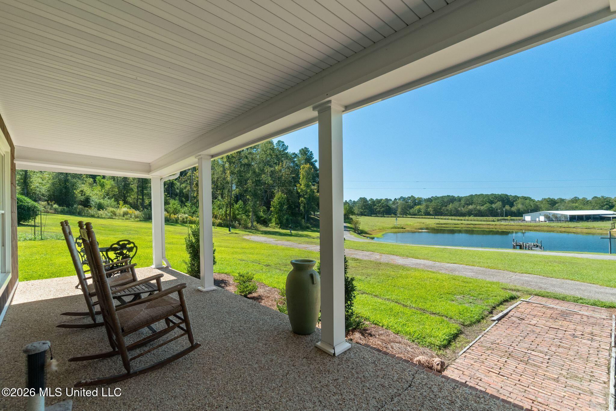 46 Big View Drive Property Photo 8