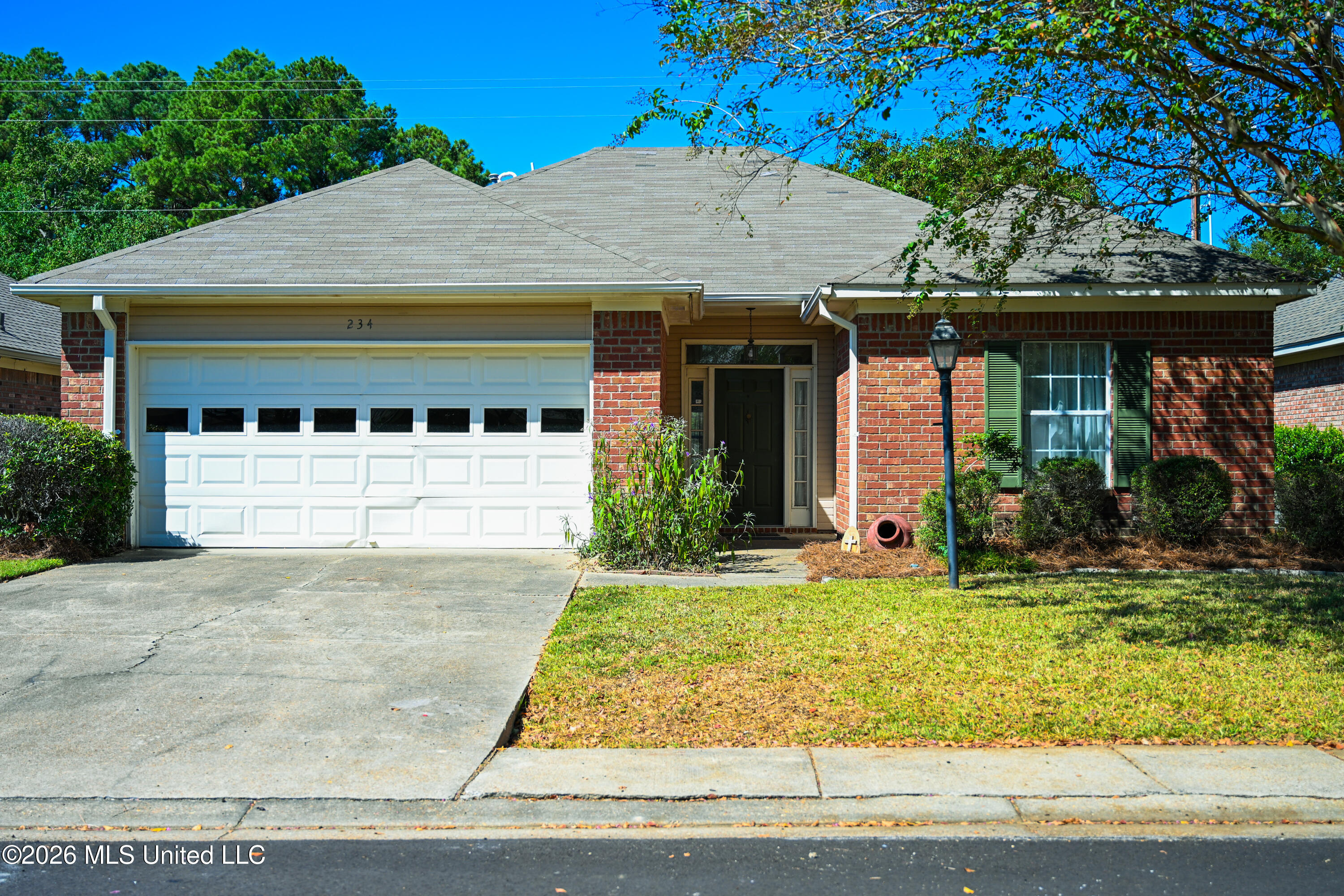 234 Commonwealth Avenue Property Photo 1