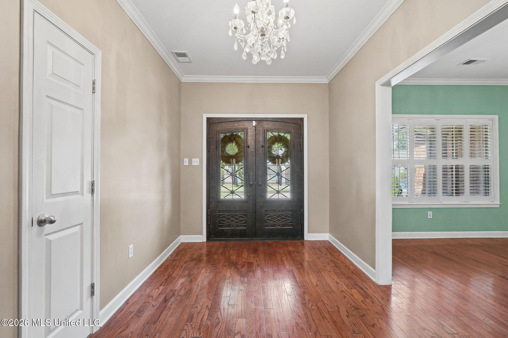 6420 Acree Woods Drive Property Photo 8