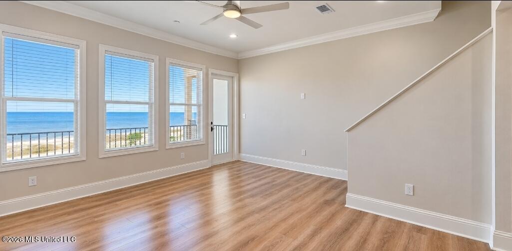 996 W Beach Boulevard Property Photo 18
