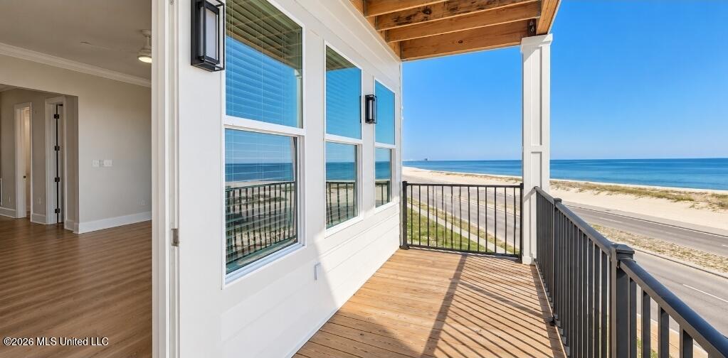 996 W Beach Boulevard Property Photo 19