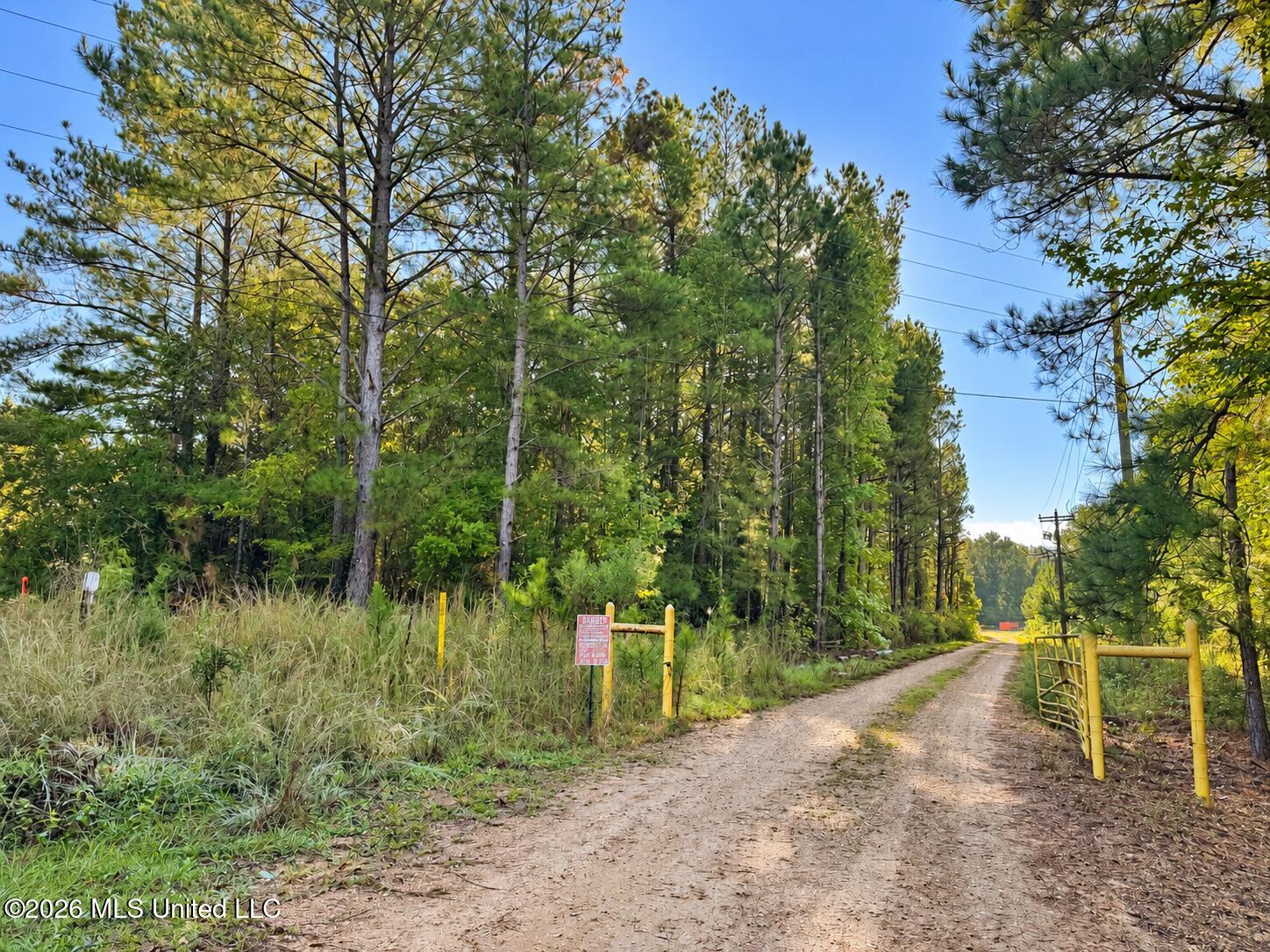 1020 Robert Jones Road Property Photo 1