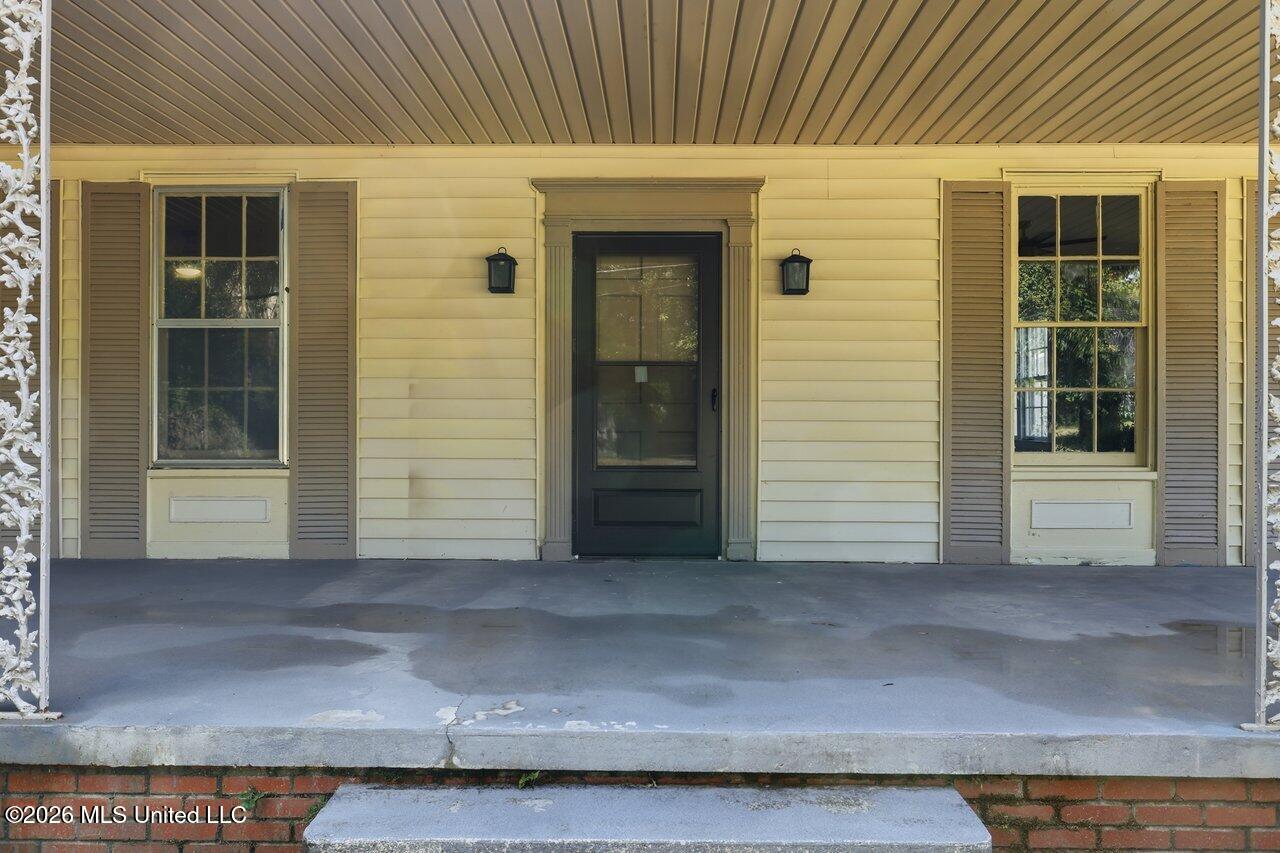 223 Church Street Property Photo 4