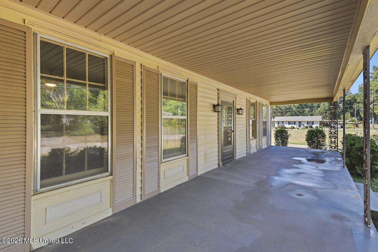 223 Church Street Property Photo 5