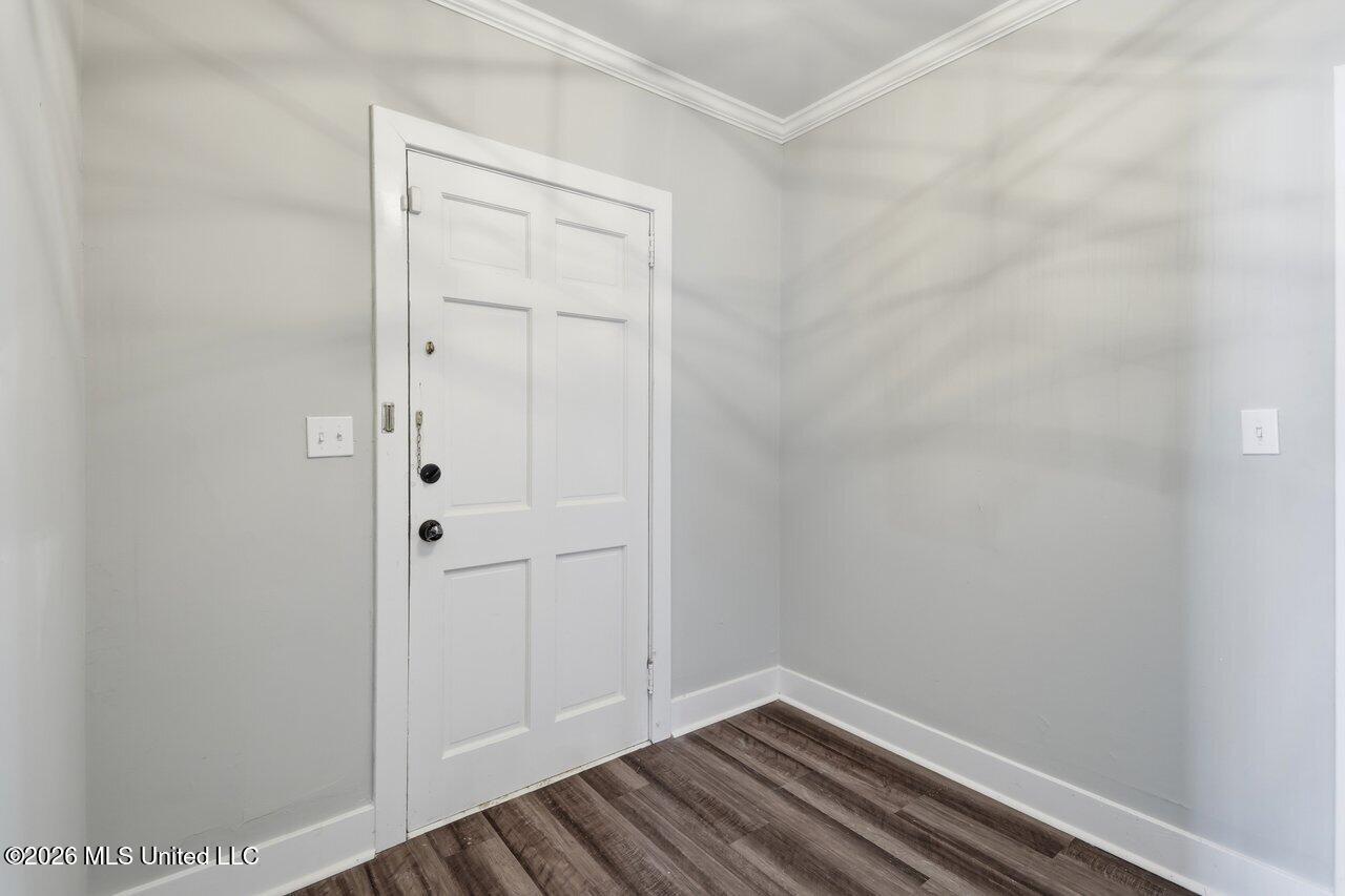 223 Church Street Property Photo 6