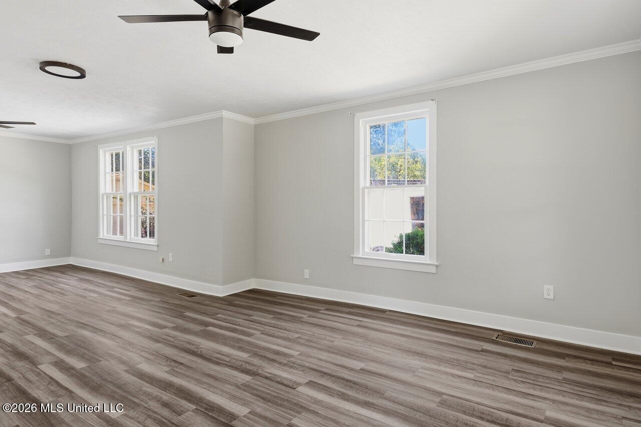 223 Church Street Property Photo 7