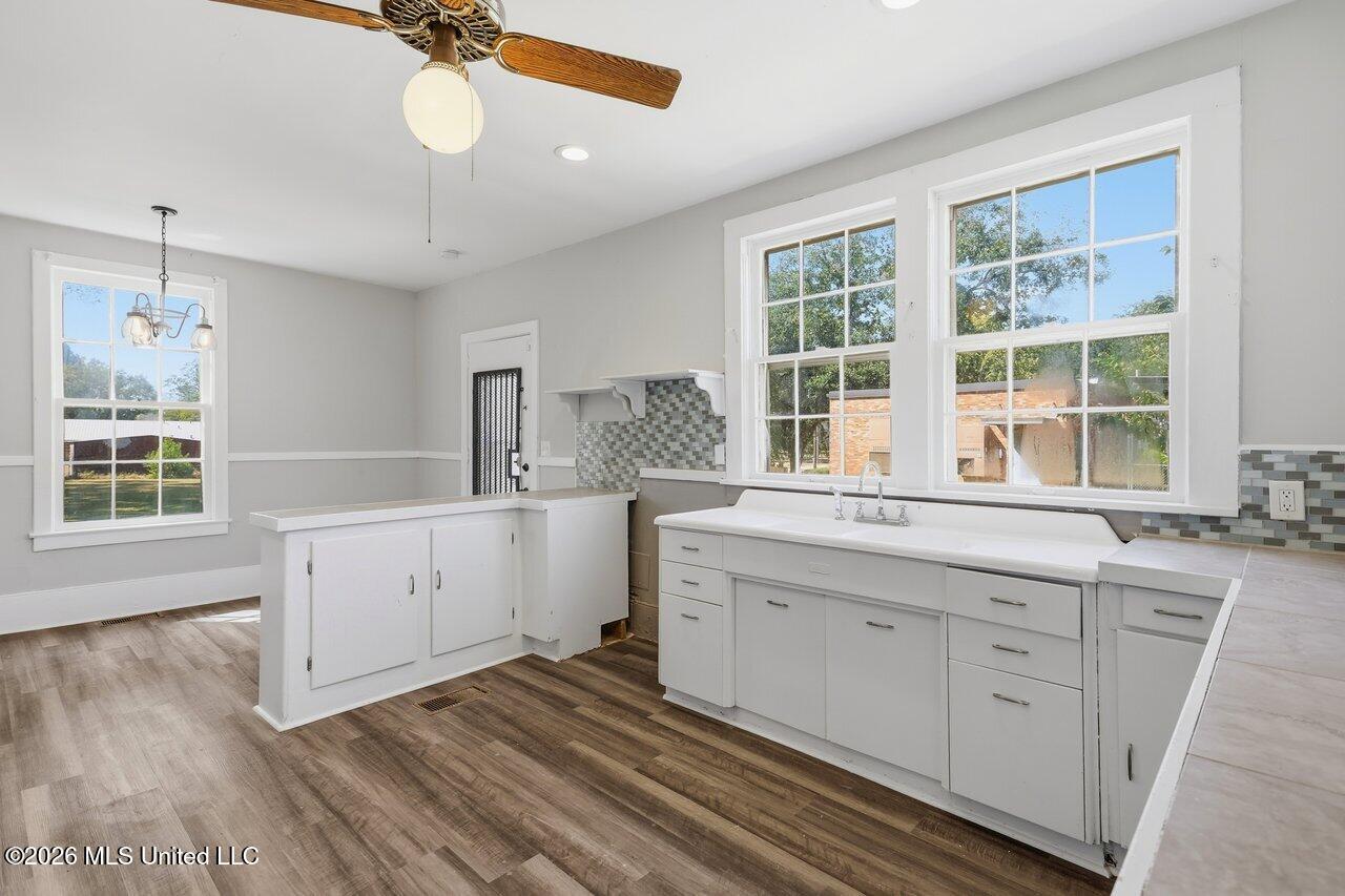 223 Church Street Property Photo 12