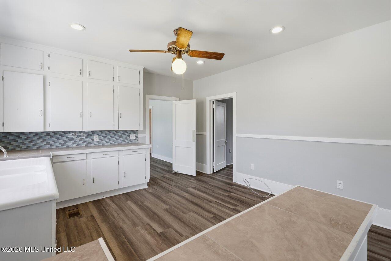 223 Church Street Property Photo 13