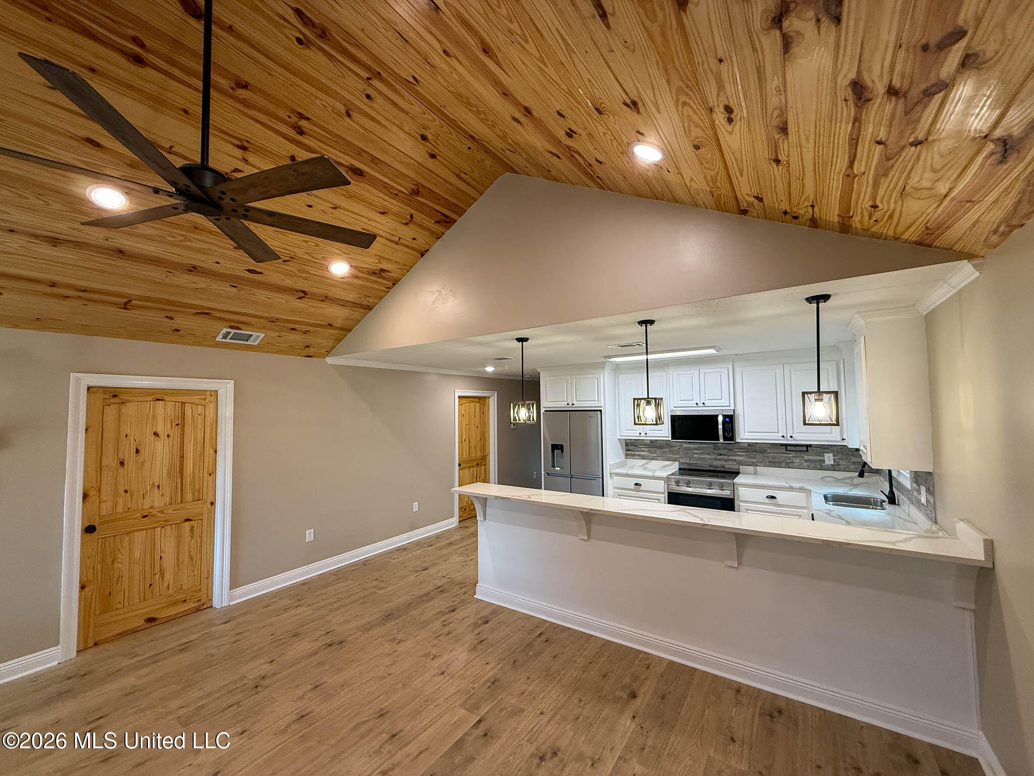 14 Mixon Road Property Photo 6