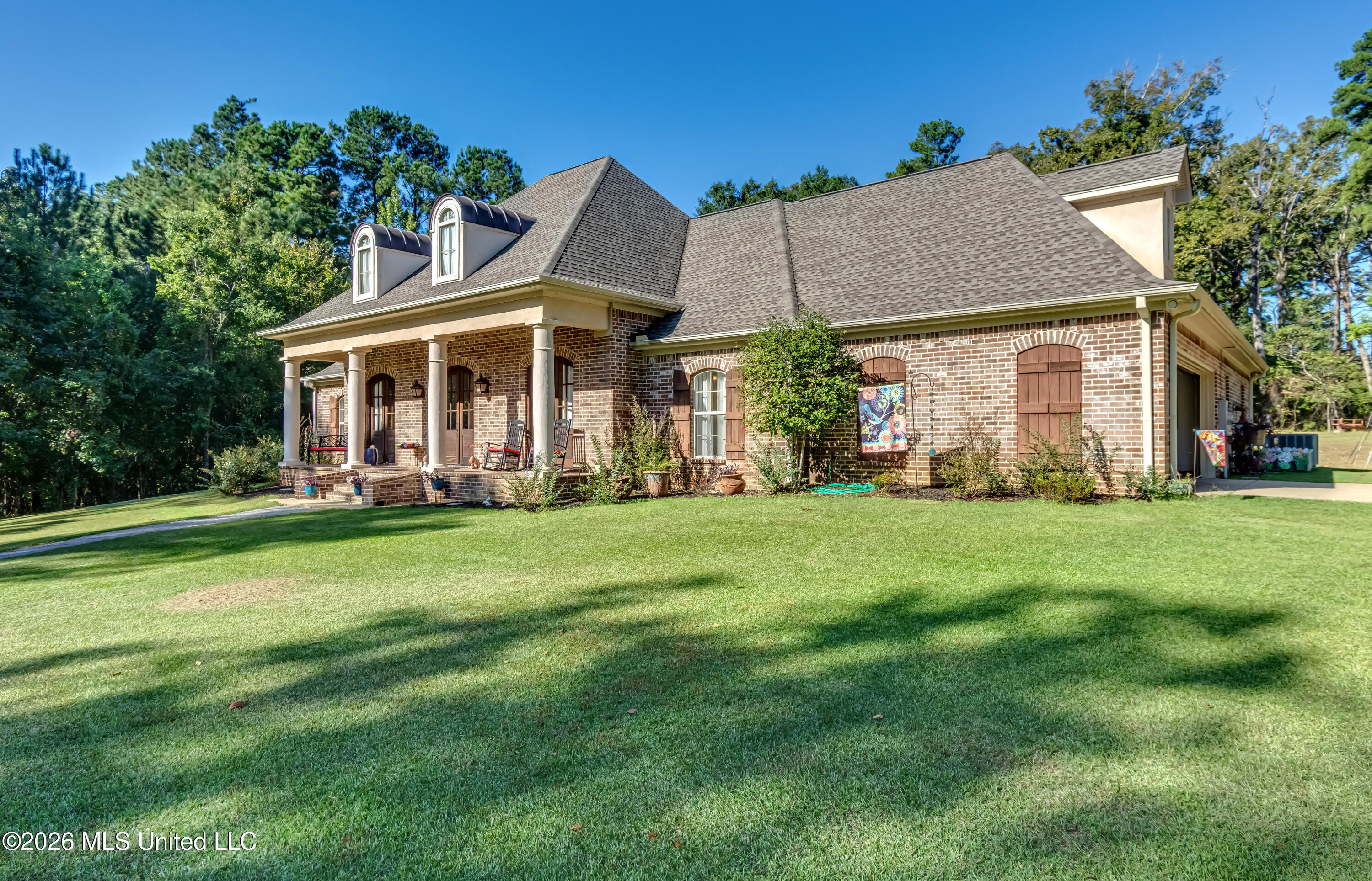 875 Westerly Drive Property Photo 3
