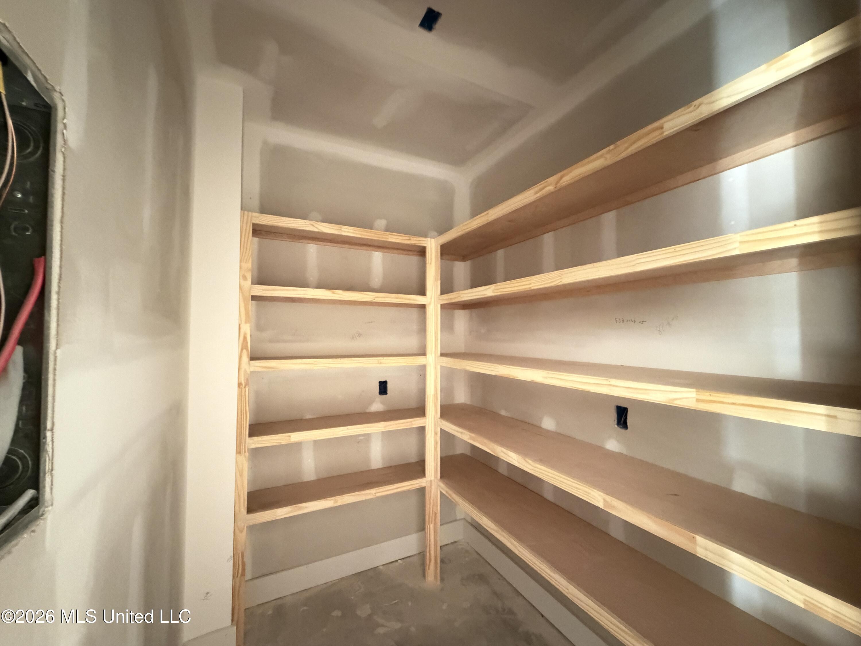 1216 Old Court Crossing Property Photo 10
