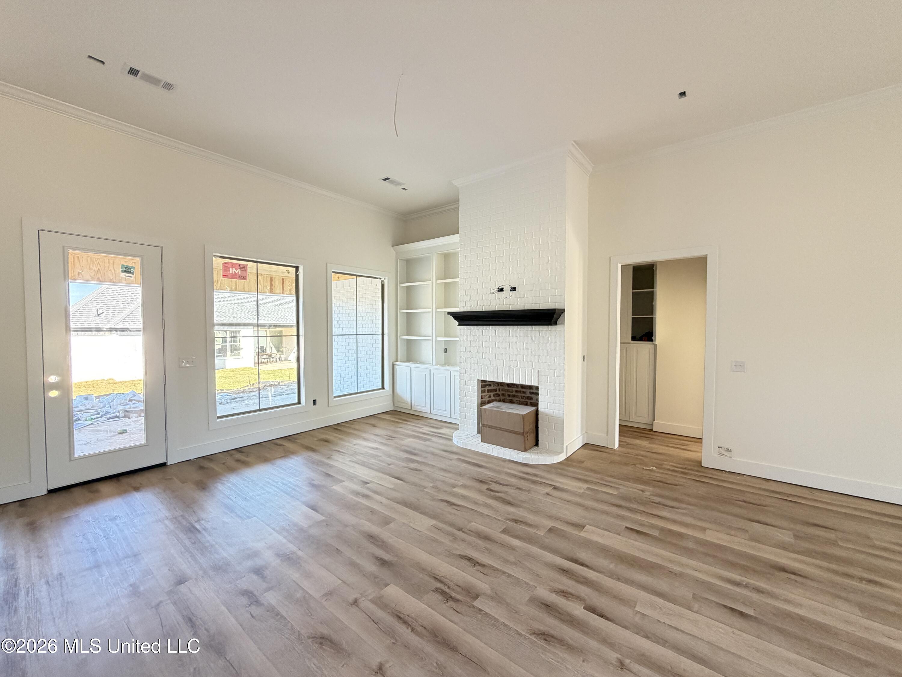 1220 Old Court Crossing Property Photo 5