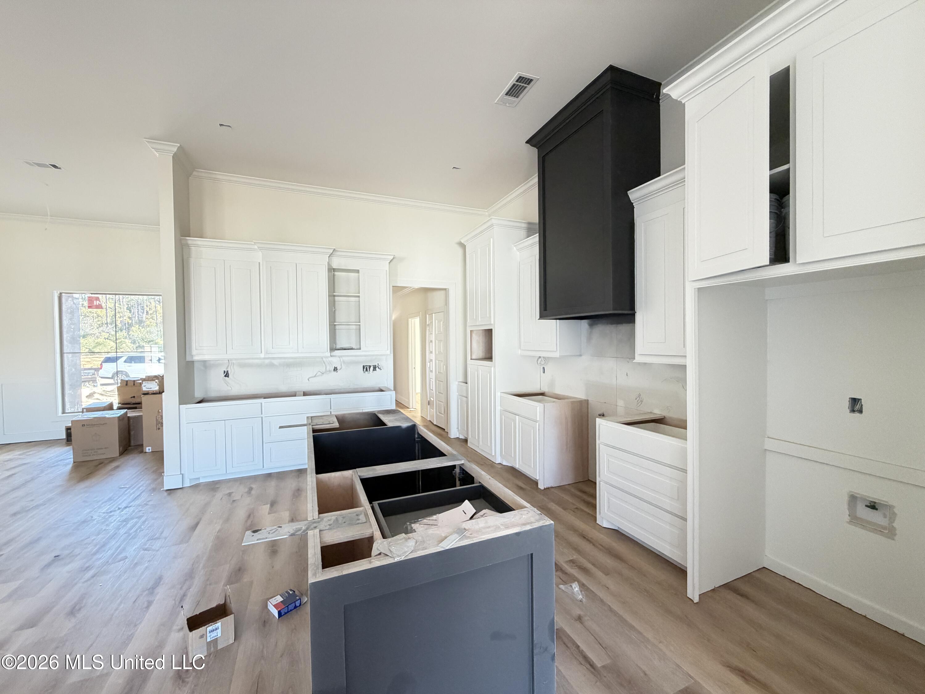 1220 Old Court Crossing Property Photo 11