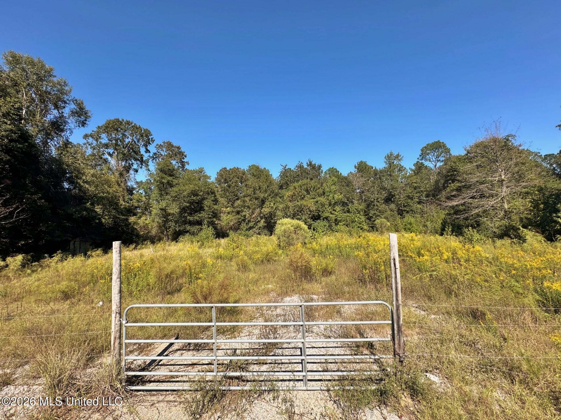 1ac Highway 198 Property Photo 1