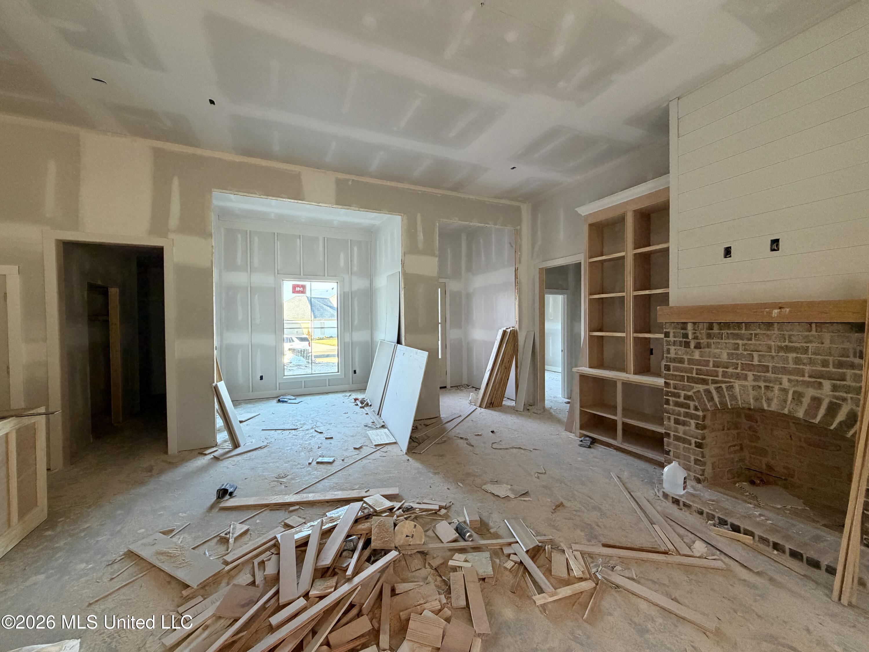 1215 Old Court Crossing Property Photo 4