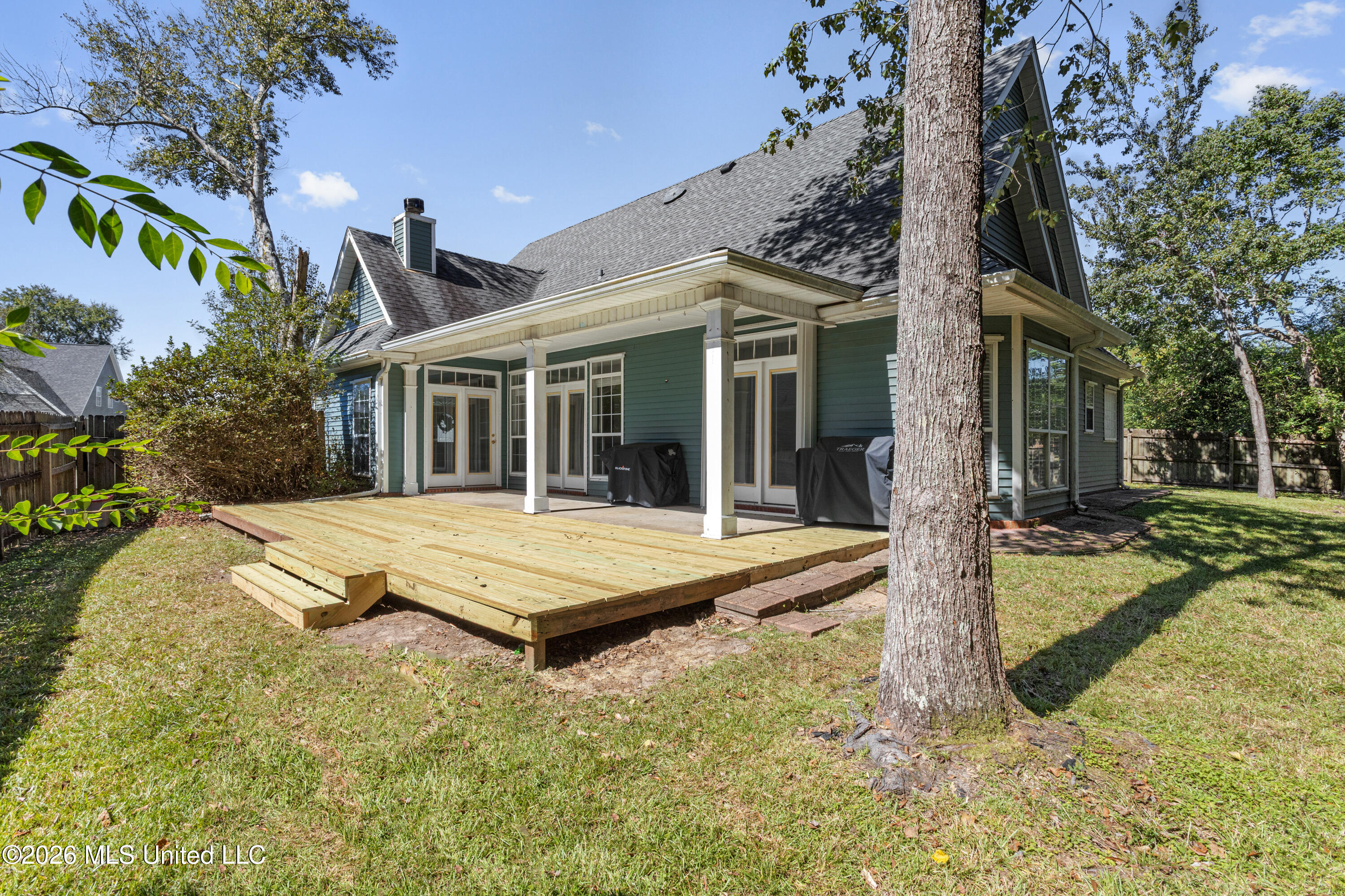 13282 English Cove Property Photo 40