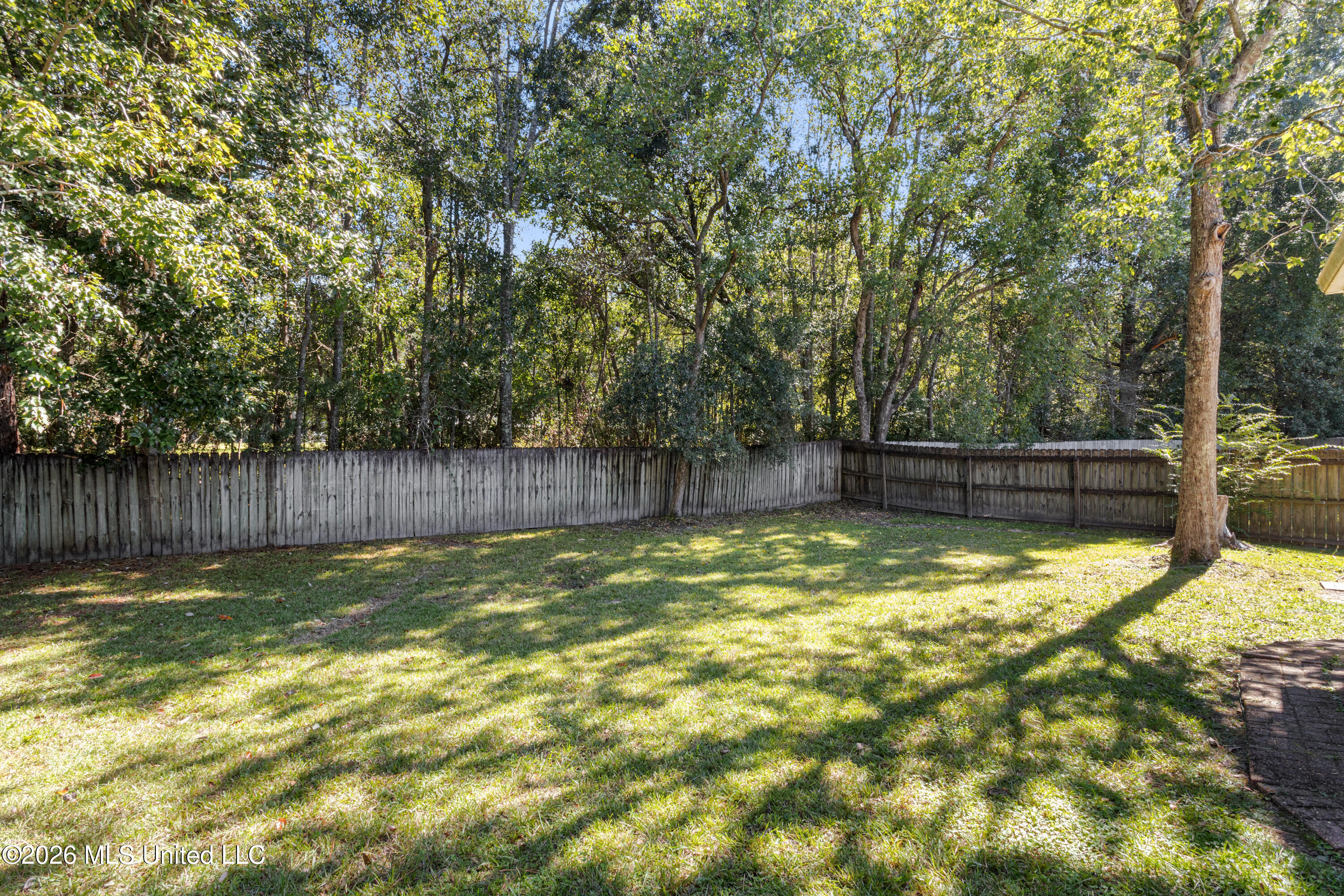 13282 English Cove Property Photo 43