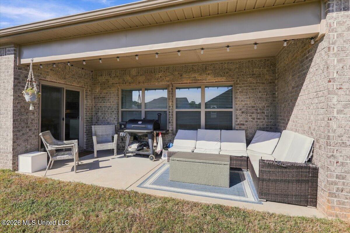 48 N Banks Boulevard Property Photo 16