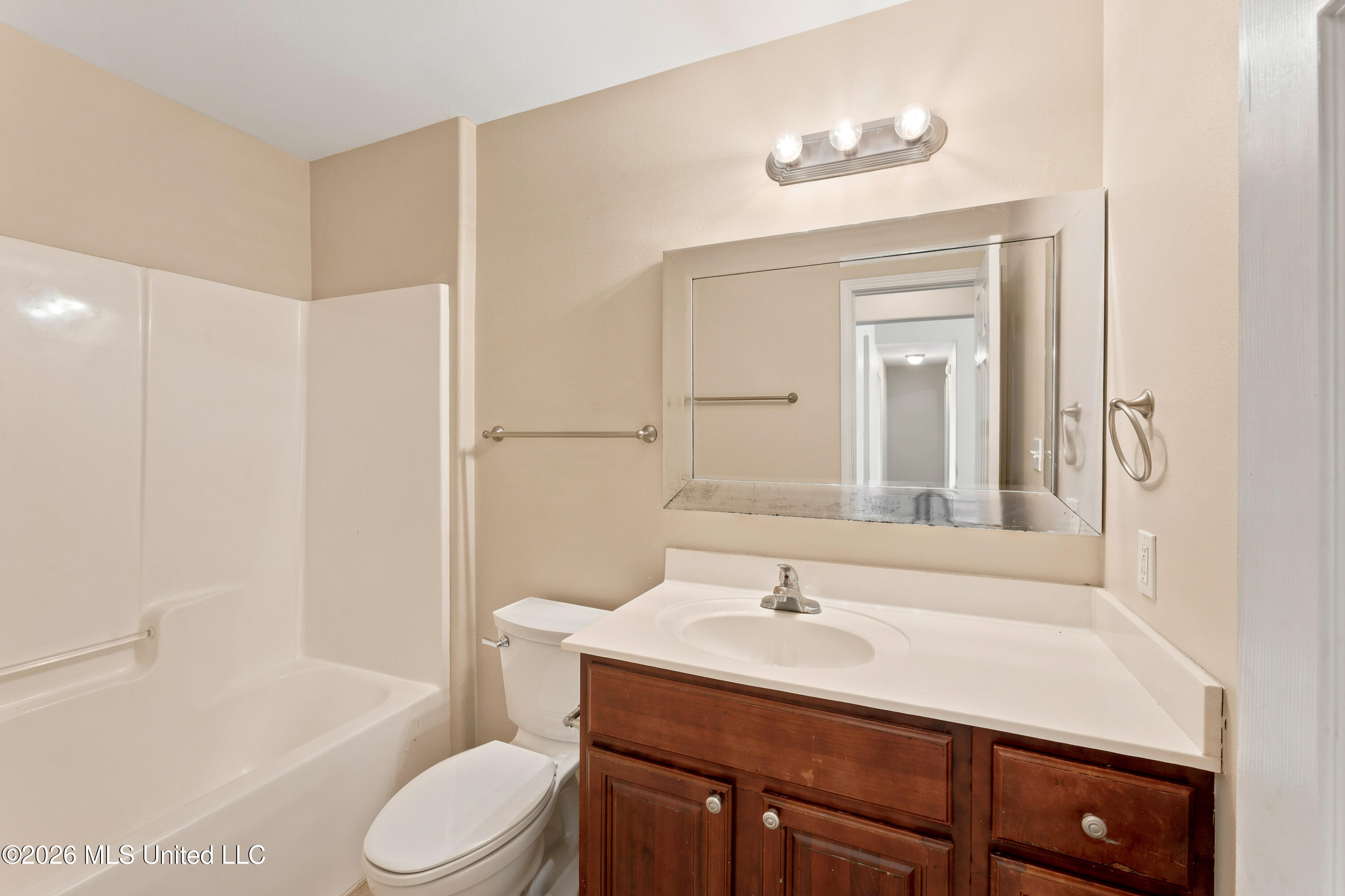 2317 Paula Circle Property Photo 6