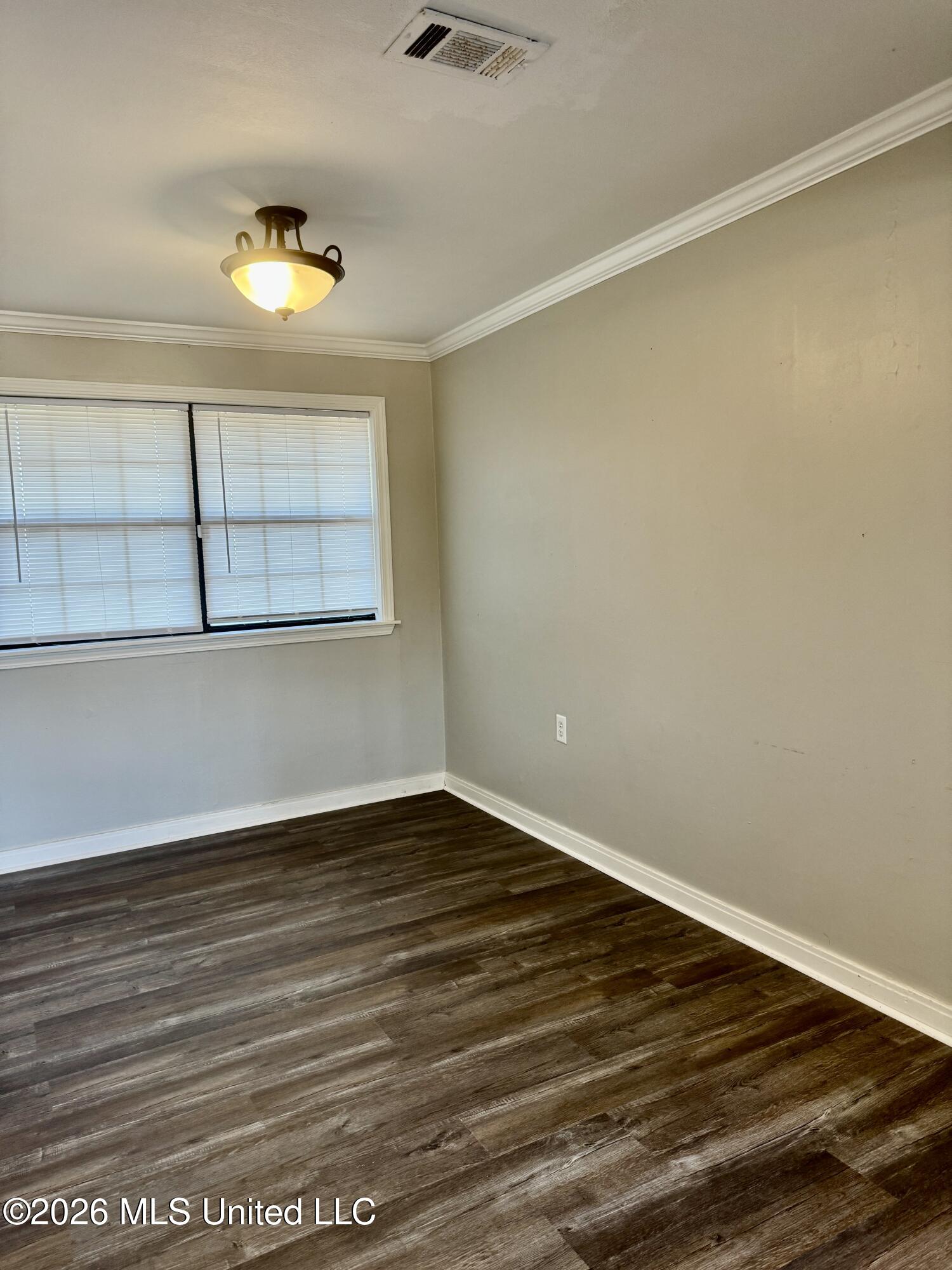 1628 Camellia Street Property Photo 13