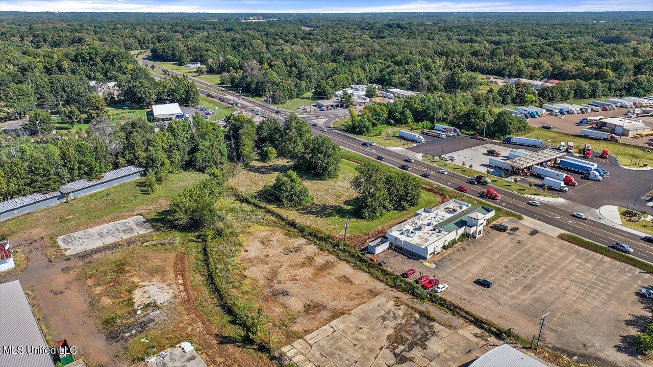 Hwy 49 Property Photo 23