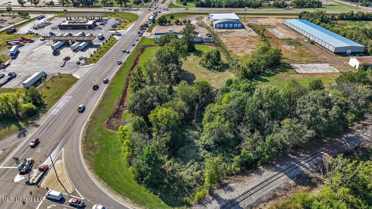 Hwy 49 Property Photo 29