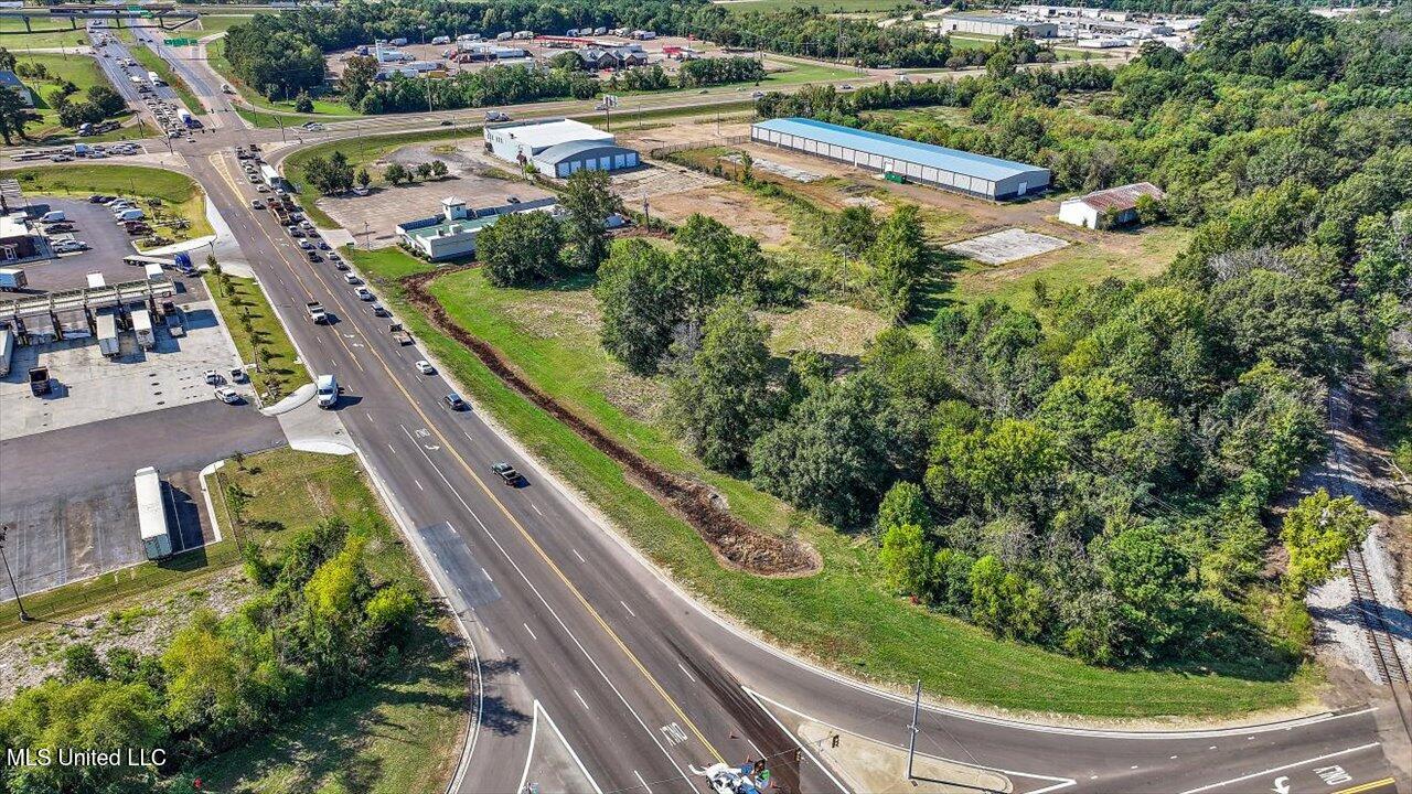 Hwy 49 Property Photo 30