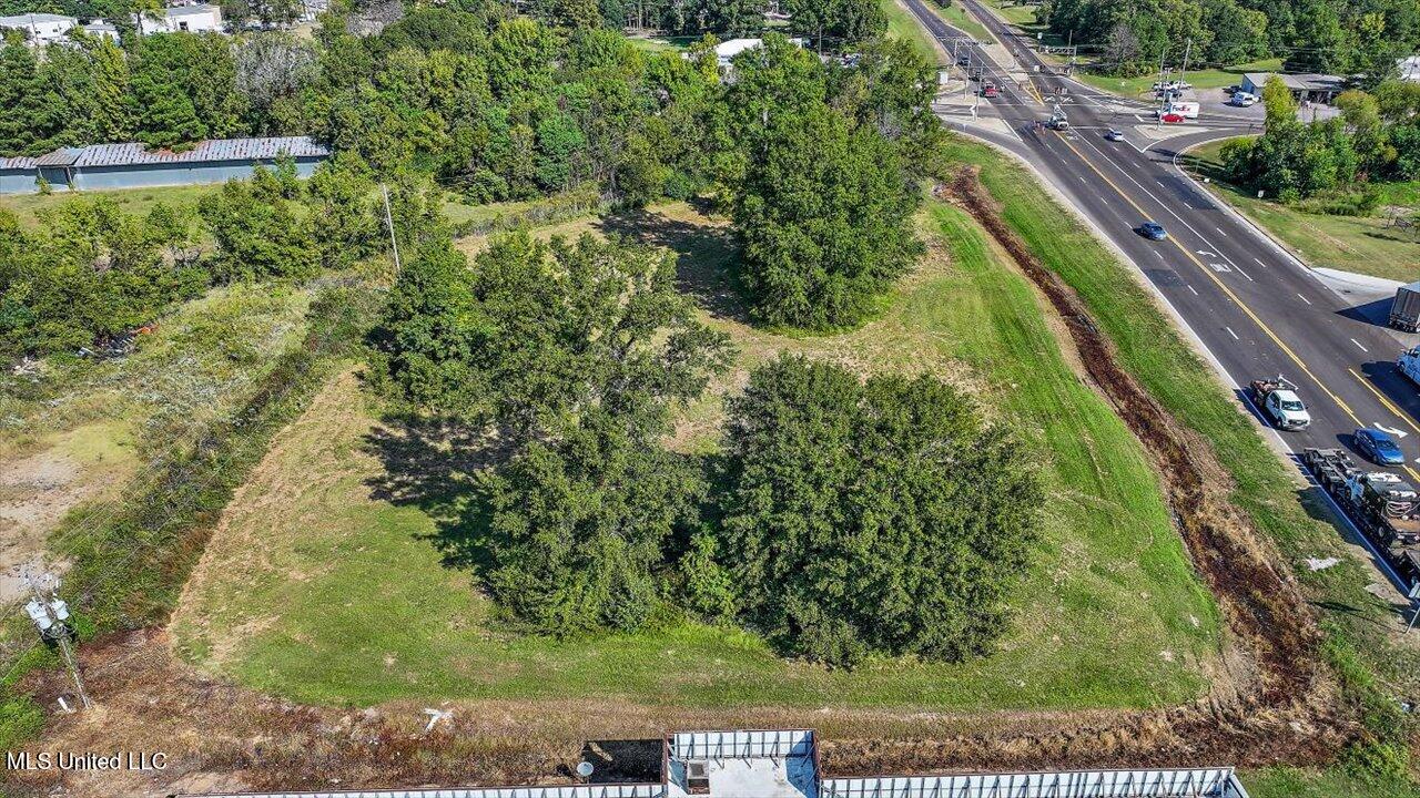 Hwy 49 Property Photo 34