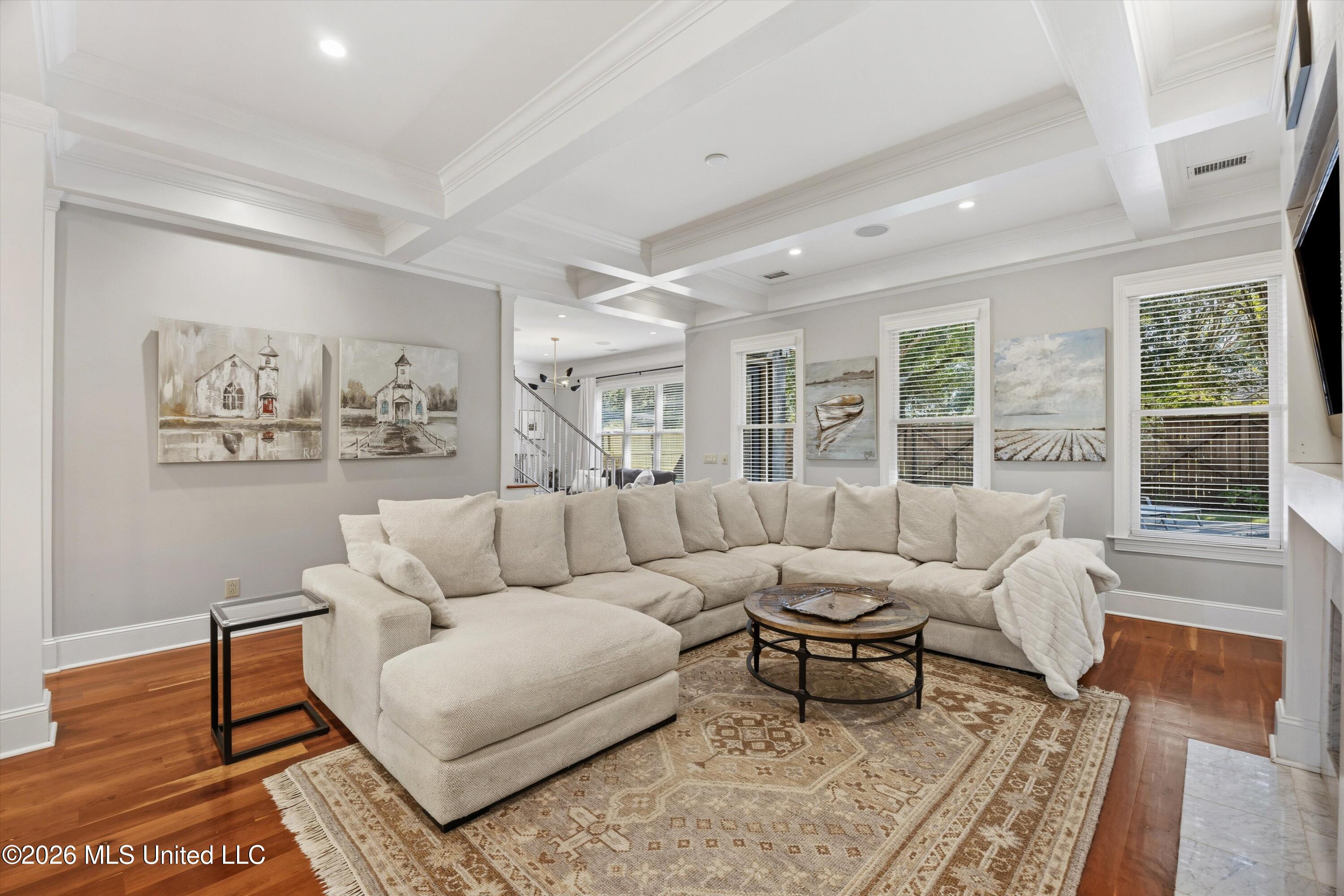 368 Woodmere Lane Property Photo 10