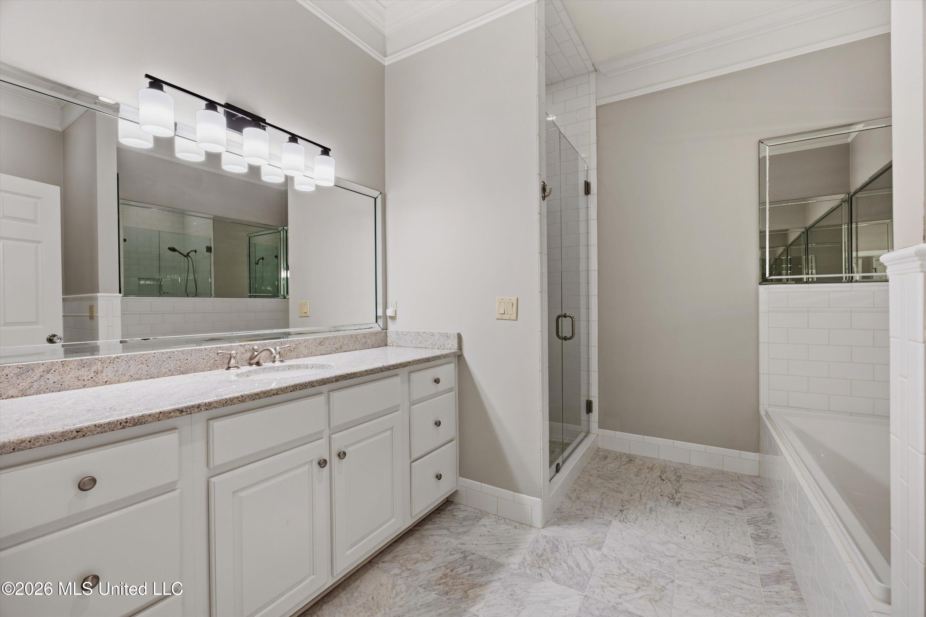 368 Woodmere Lane Property Photo 23